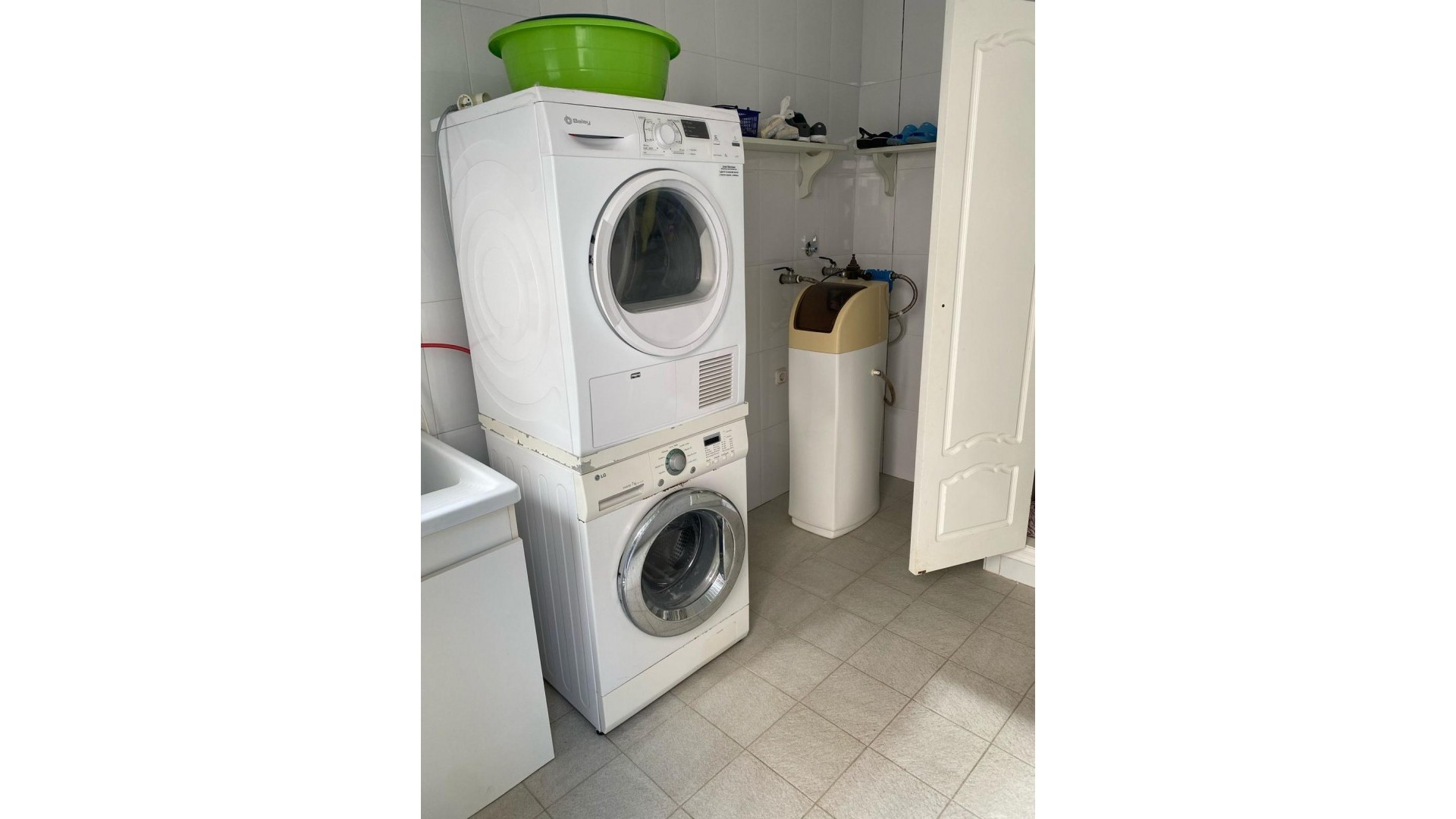 Sale - Detached Villa -
Torrevieja