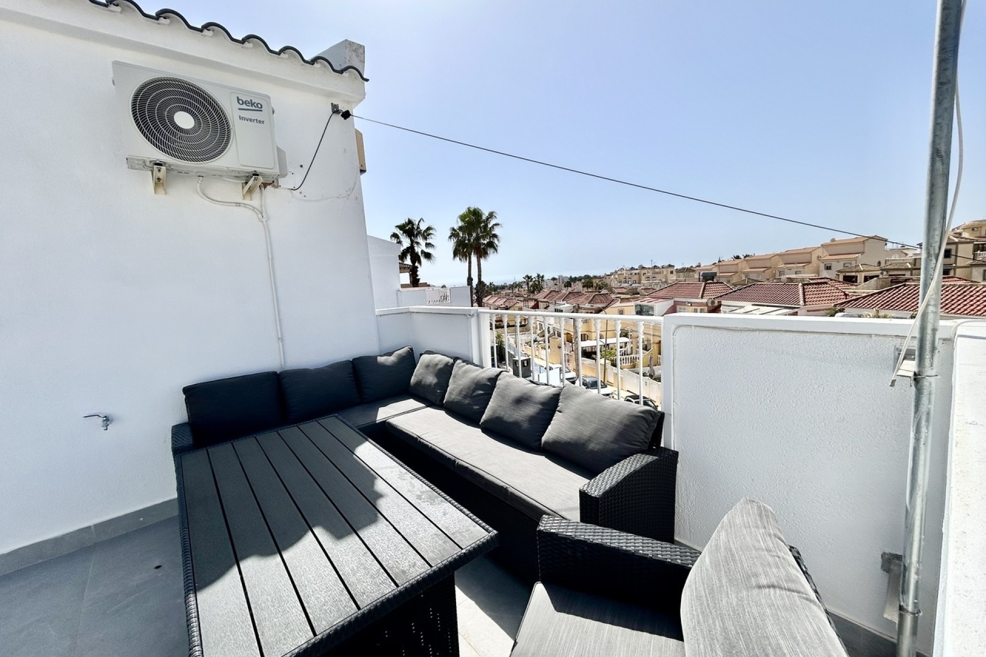 Sale - Detached Villa -
Villamartín - Costa Blanca