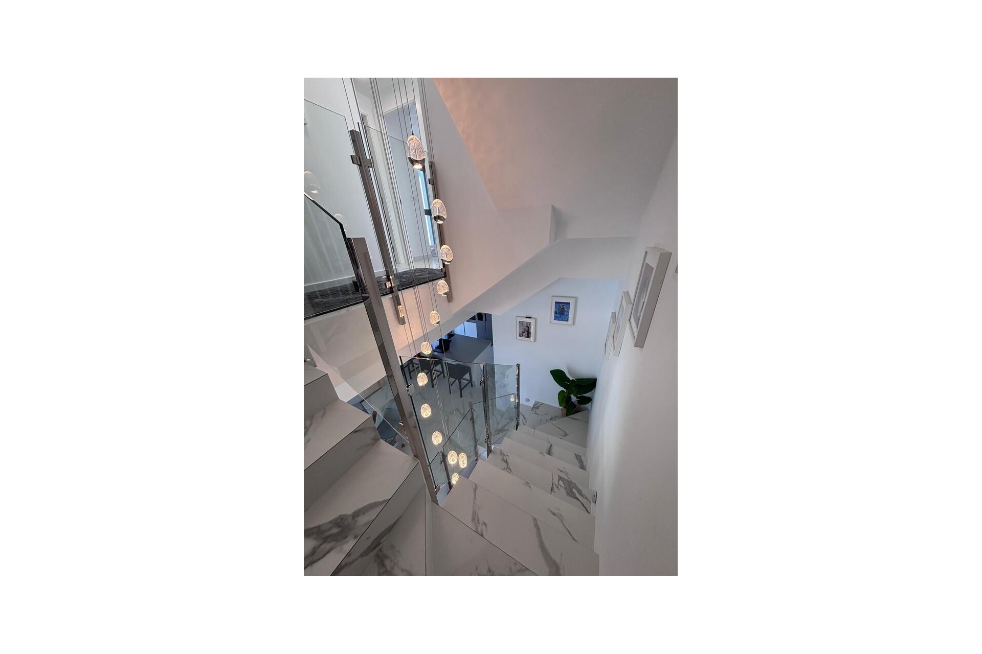 Sale - Detached Villa -
Villamartín - Costa Blanca