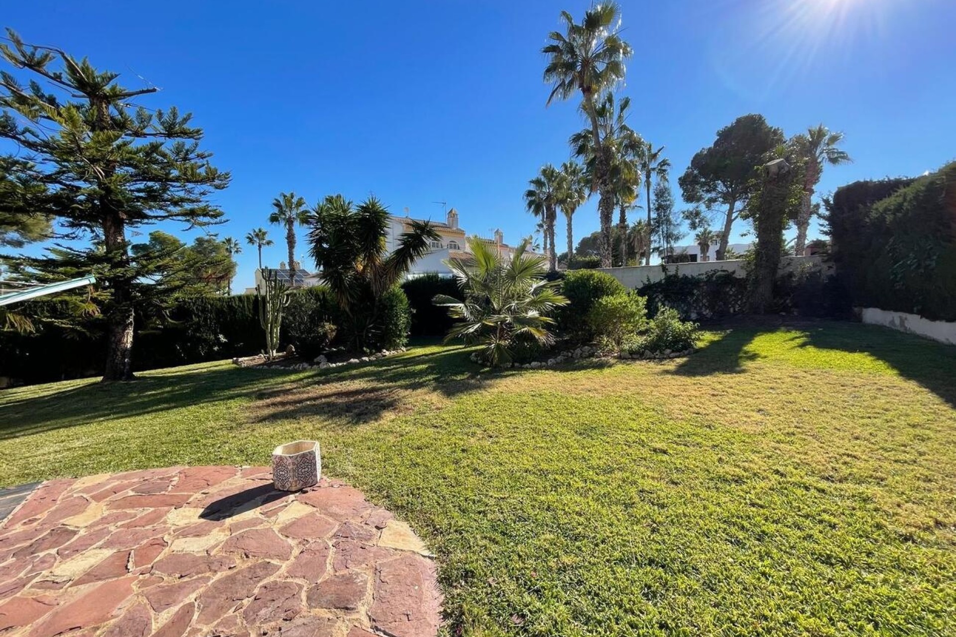 Sale - Detached Villa -
Villamartín - Costa Blanca