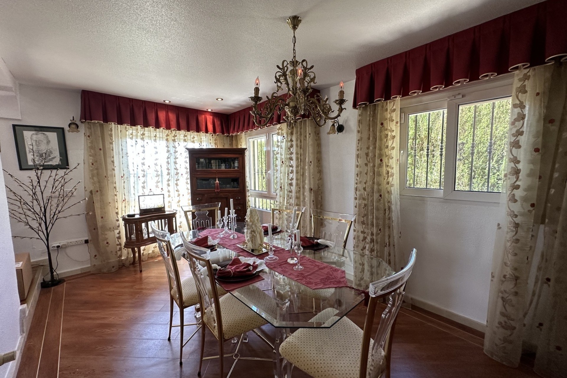 Sale - Detached Villa -
Villamartín - Costa Blanca