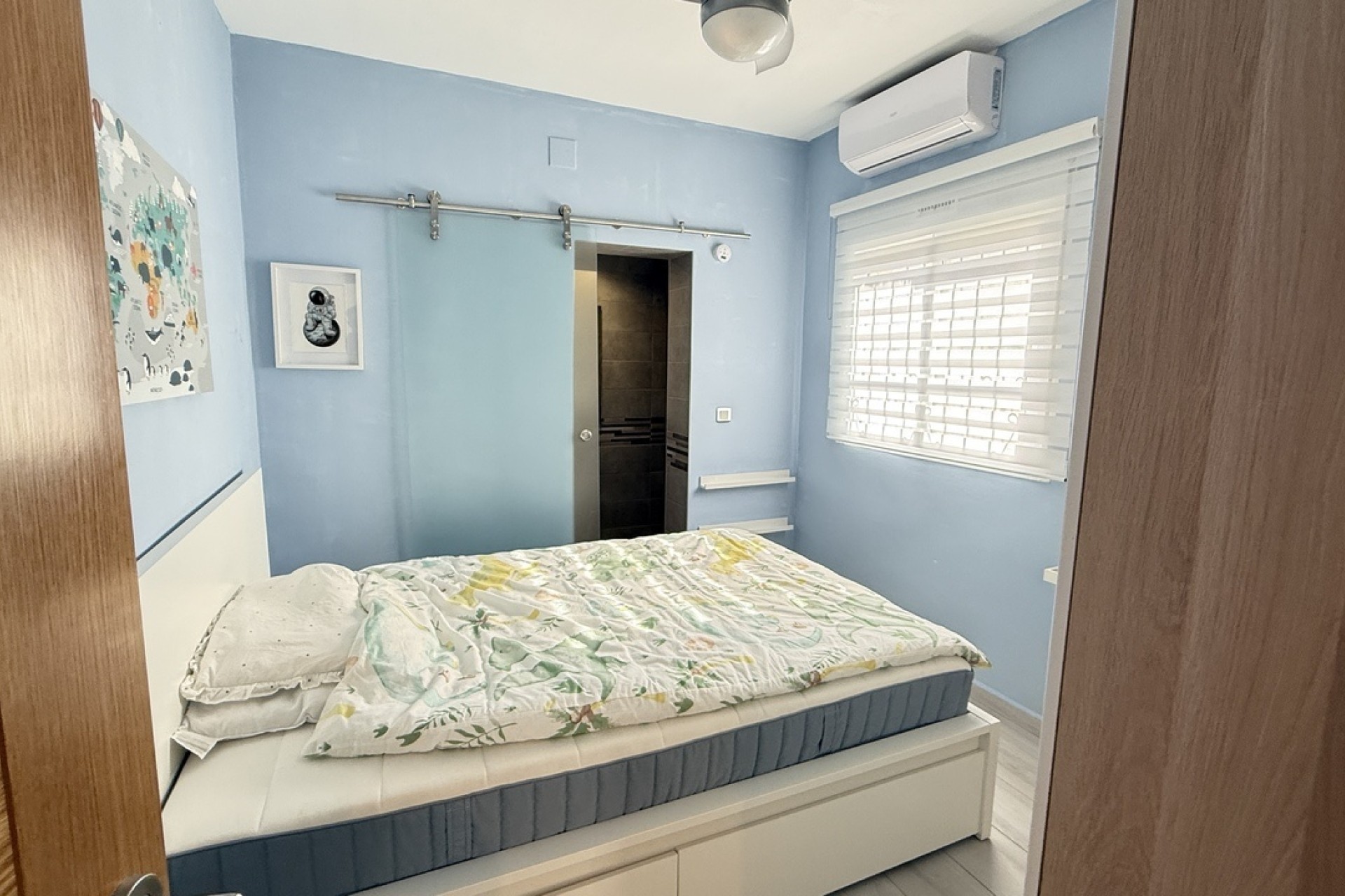 Sale - Detached Villa -
Villamartín - Costa Blanca