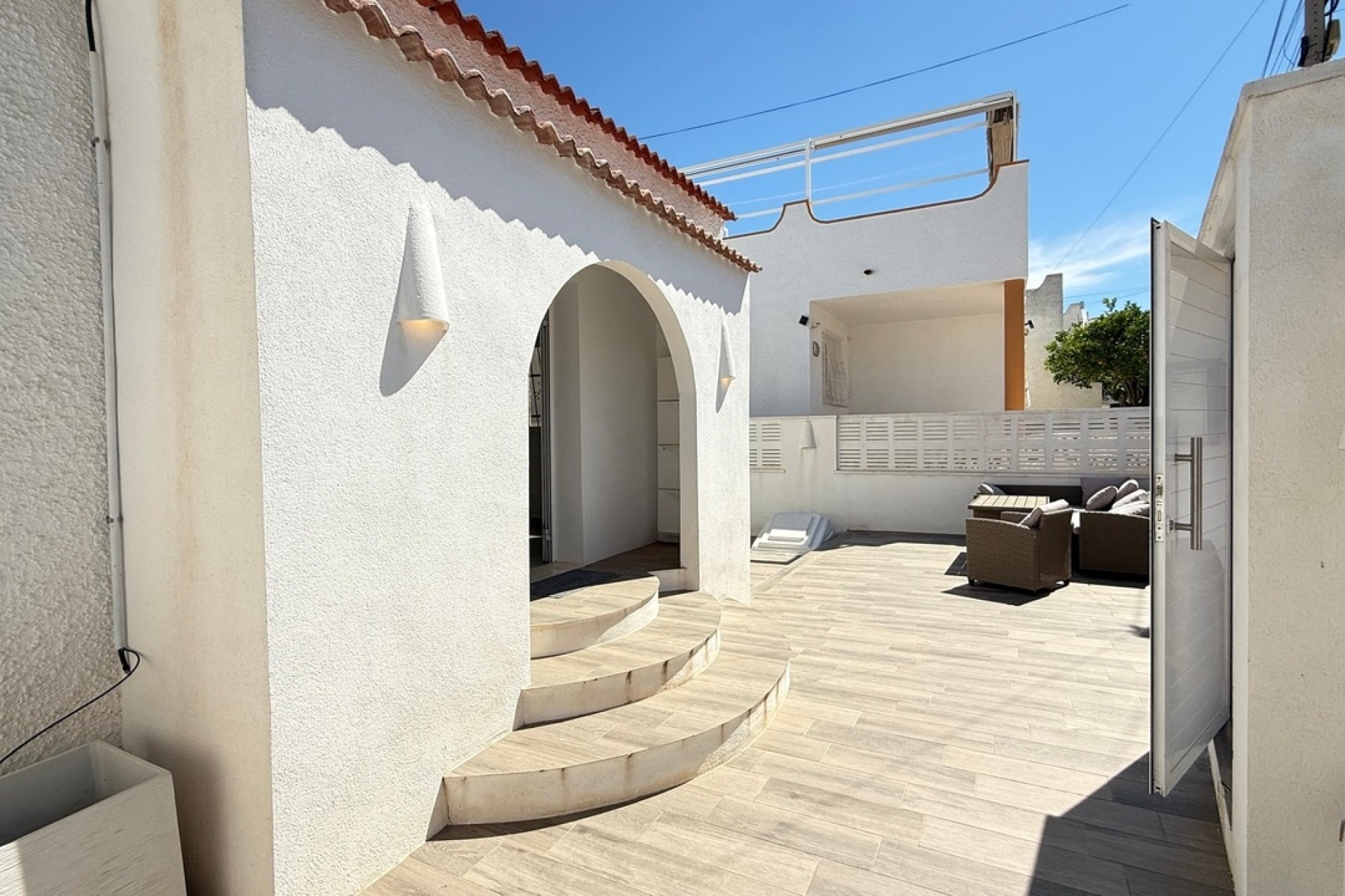 Sale - Detached Villa -
Villamartín - Costa Blanca