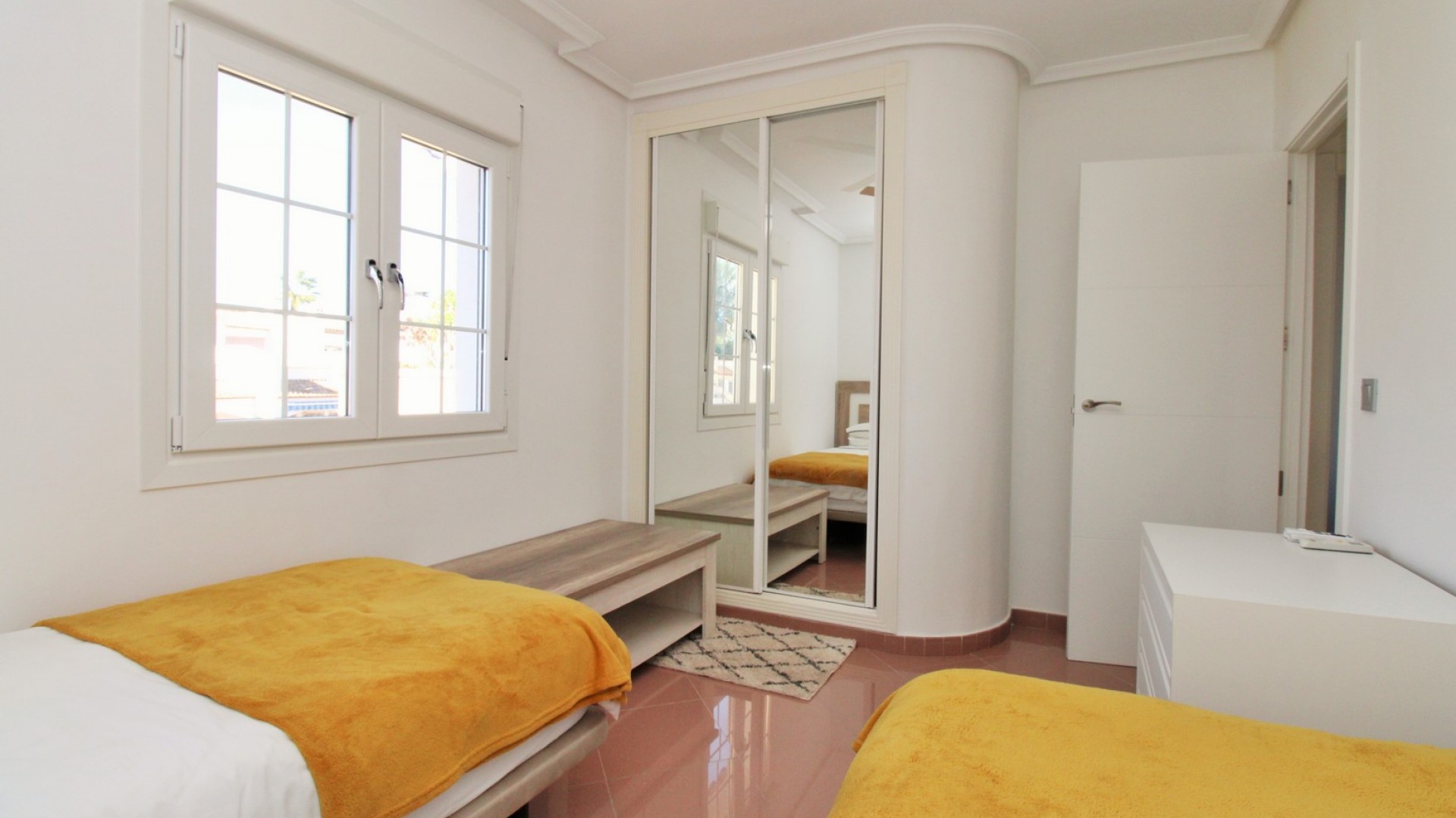 Sale - Detached Villa -
Villamartín - LOS DOLSES