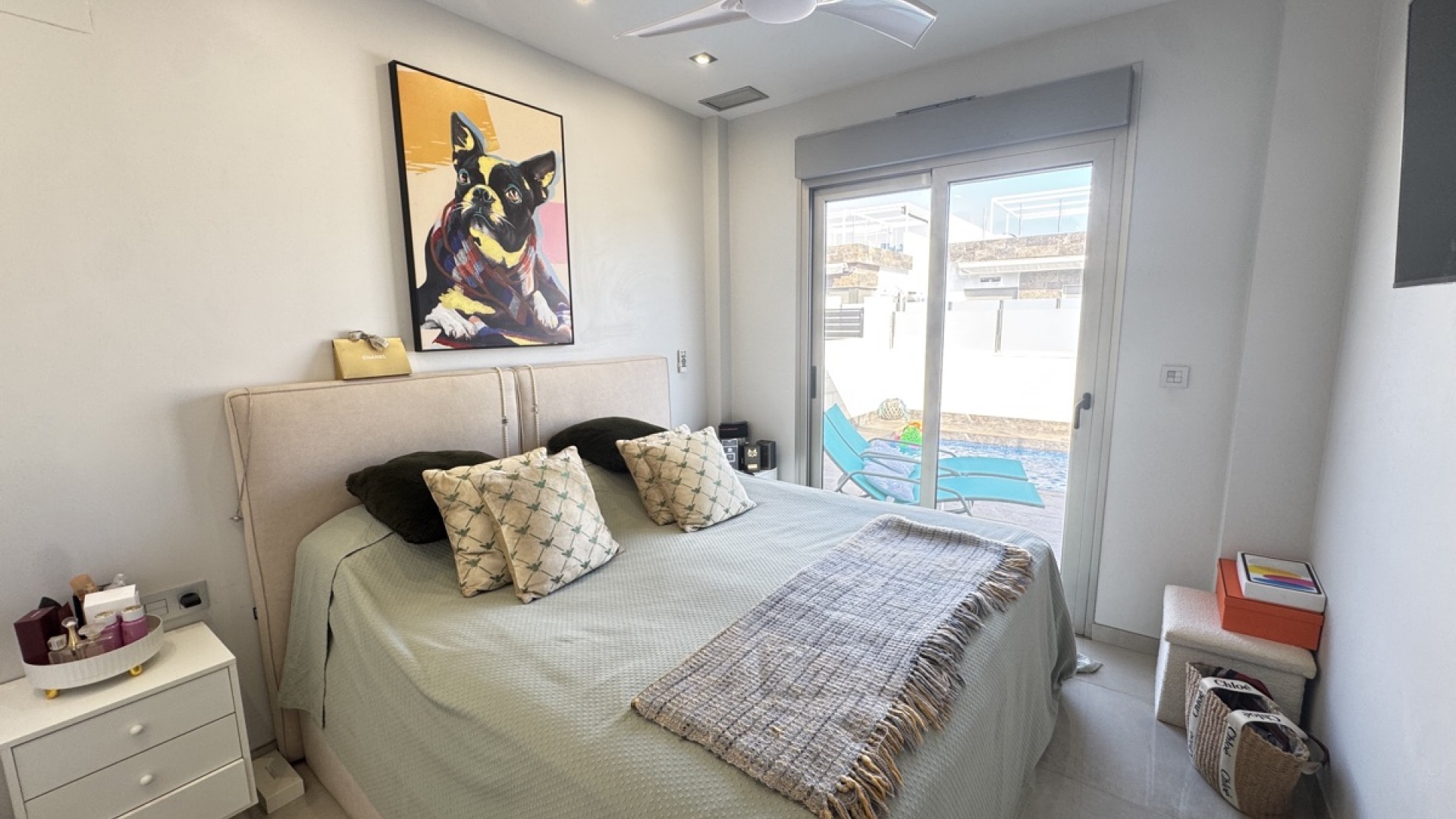 Sale - Detached Villa -
Villamartín - V