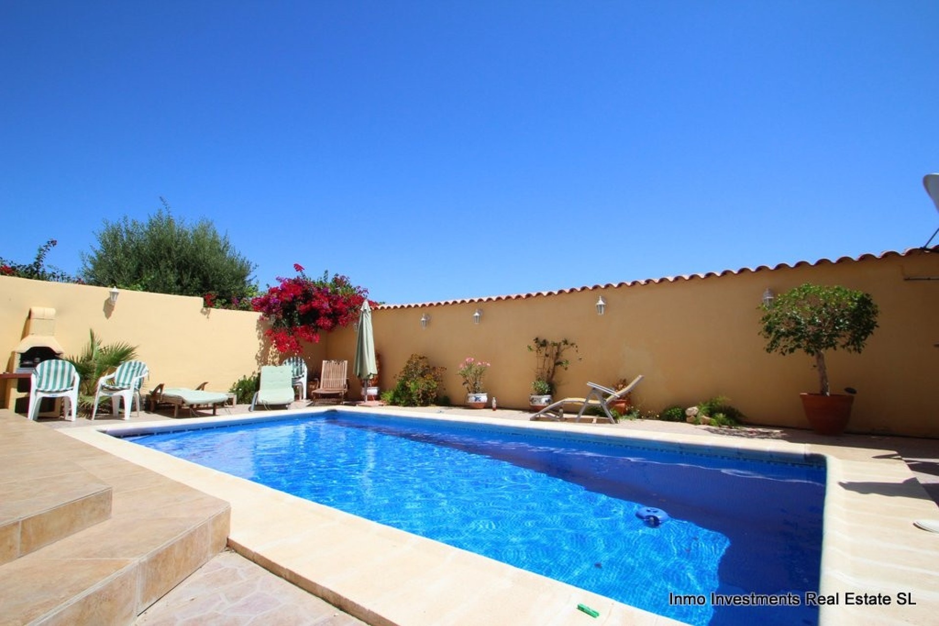 Sale - Detached Villa -
Villamartín - Villacosta
