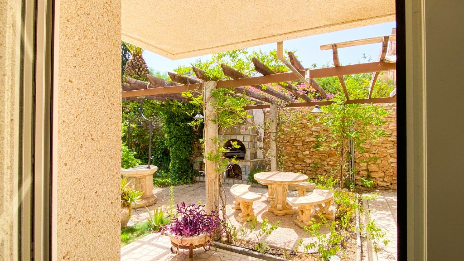 Sale - Detached Villa -
Villamartín - Villamartin