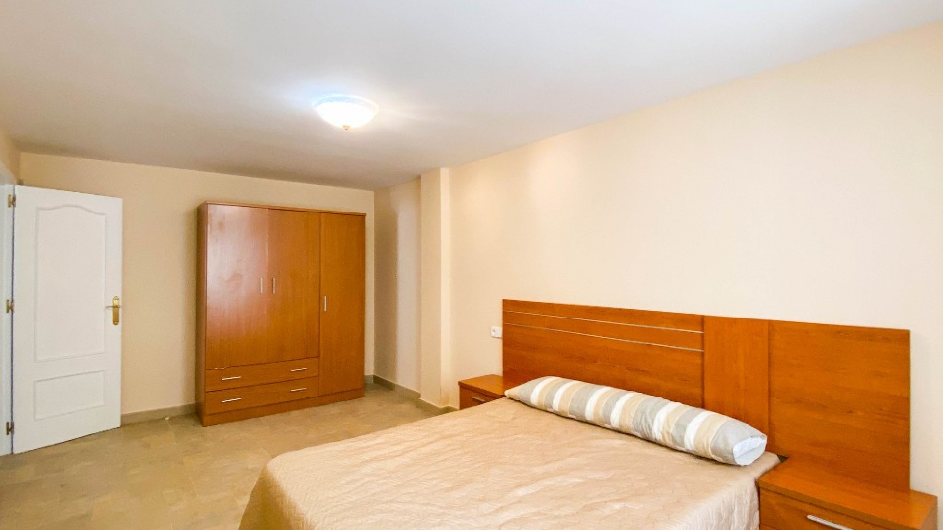 Sale - Detached Villa -
Villamartín - Villamartin