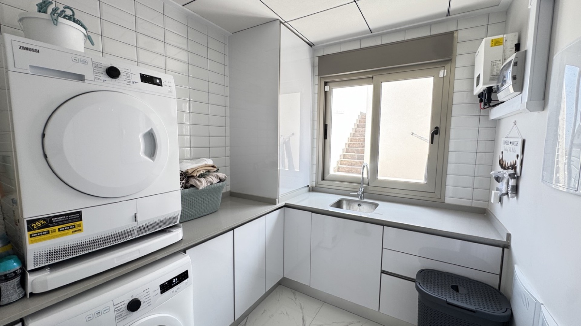 Sale - Detached Villa -
Villamartín