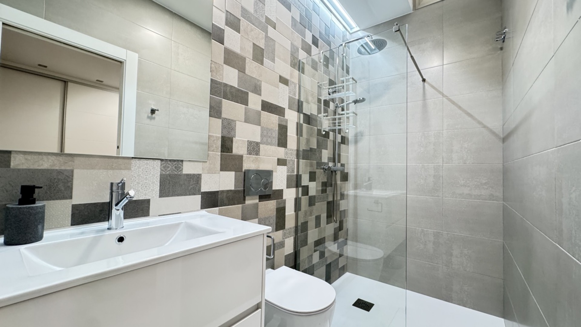 Sale - Detached Villa -
Villamartín