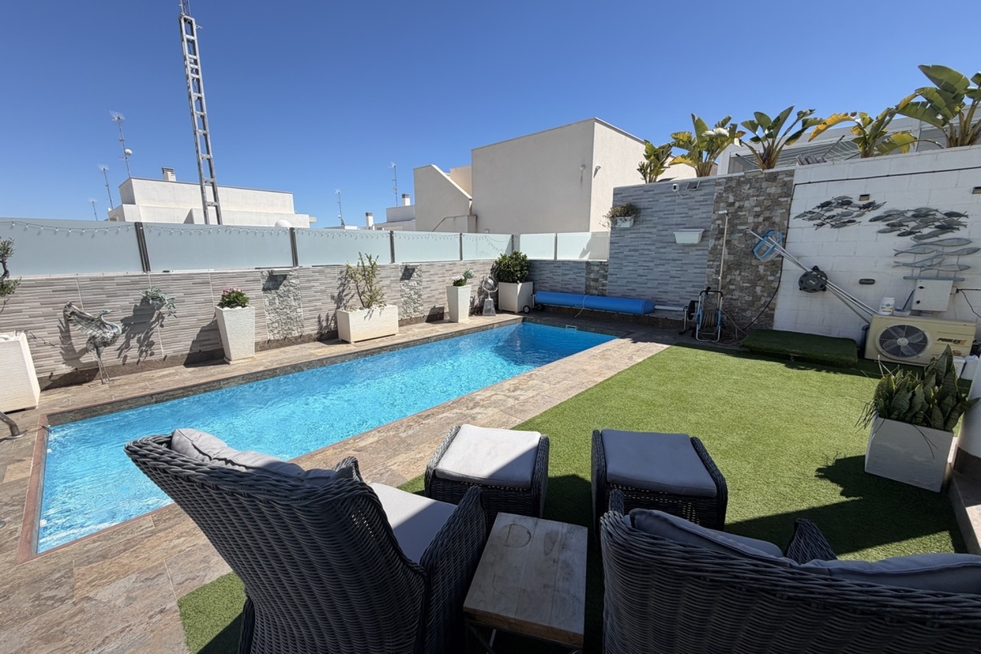 Sale - Detached Villa -
Villamartín