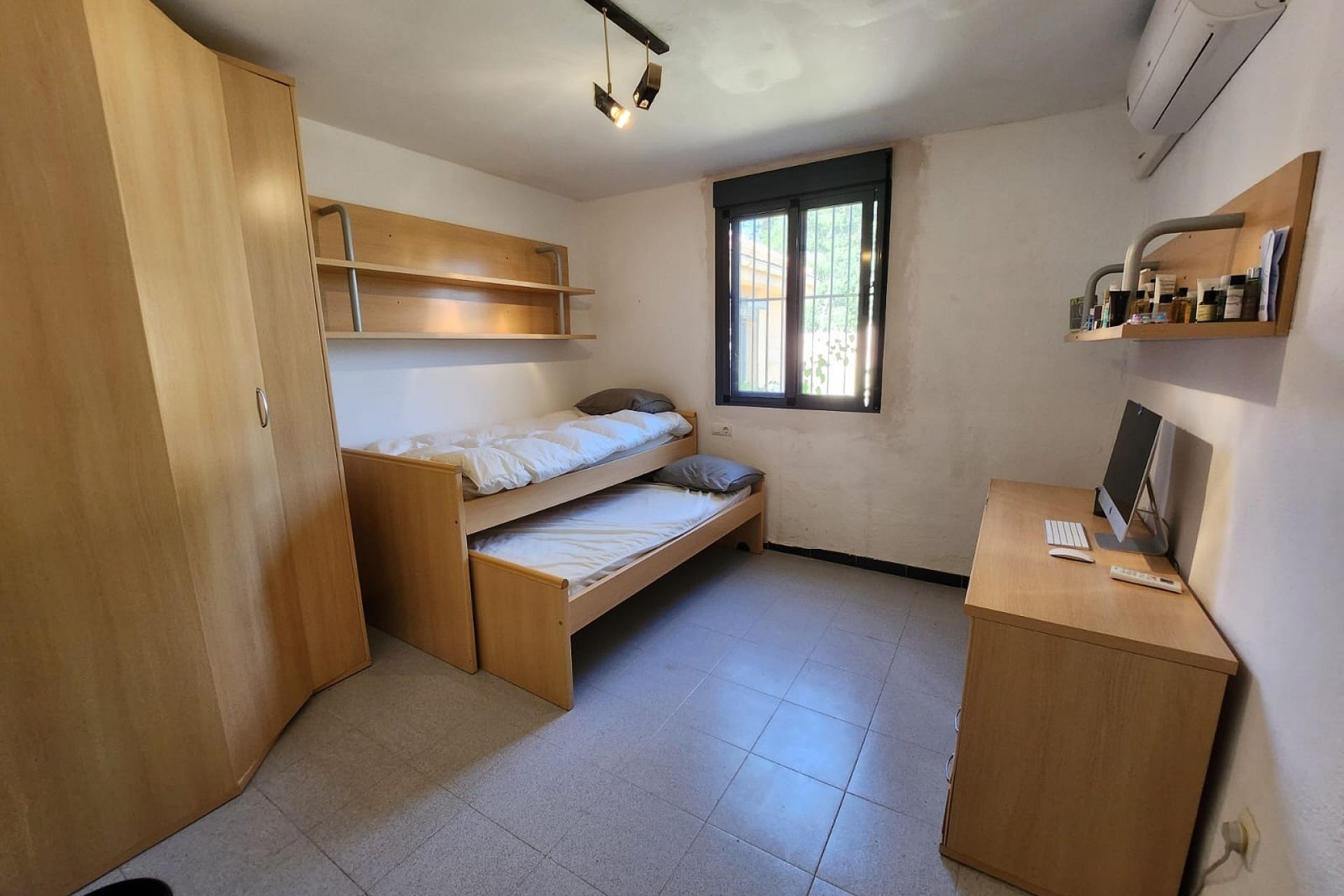 Sale - Detached Villa -
Villena