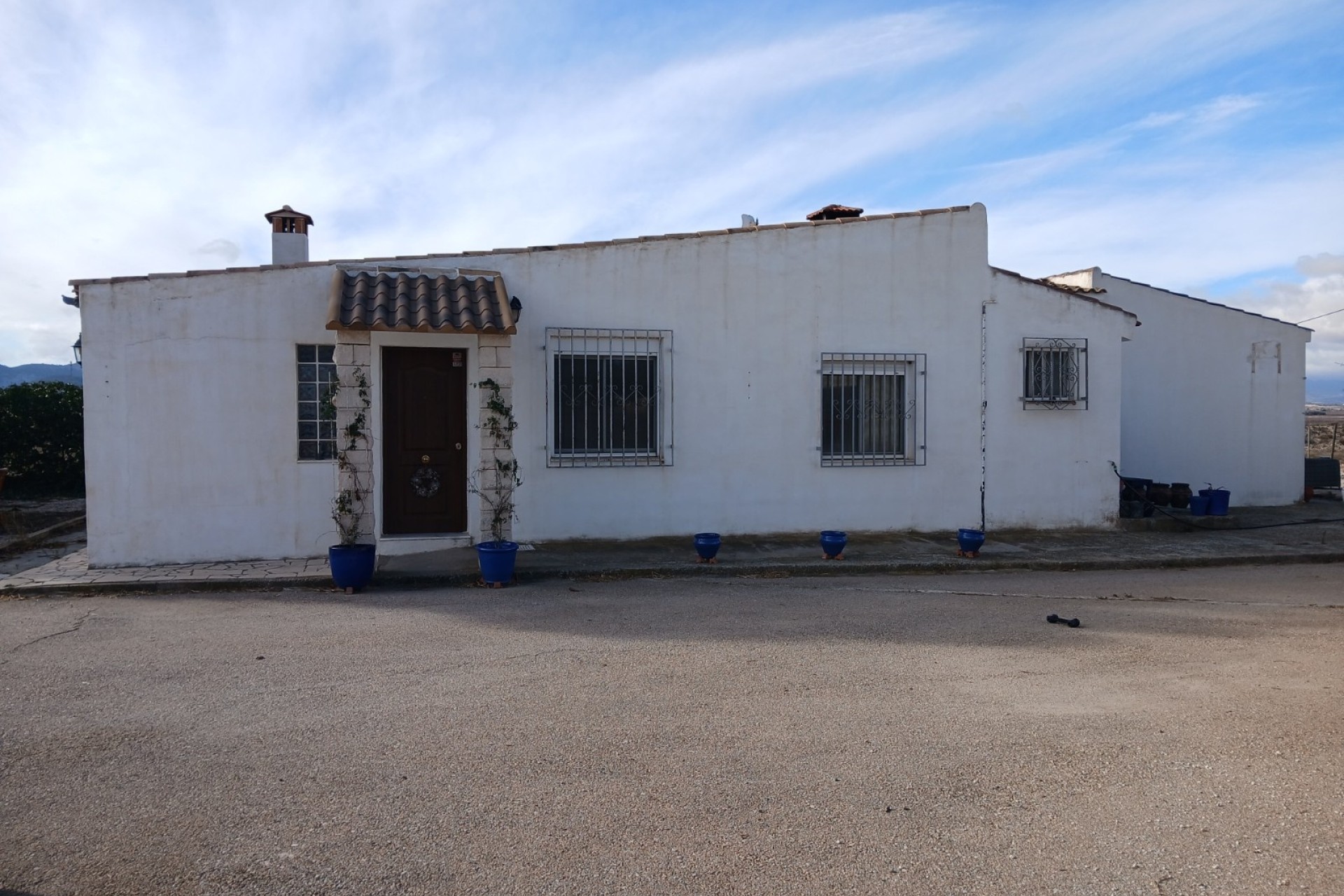 Sale - Equestrian property -
Monóvar