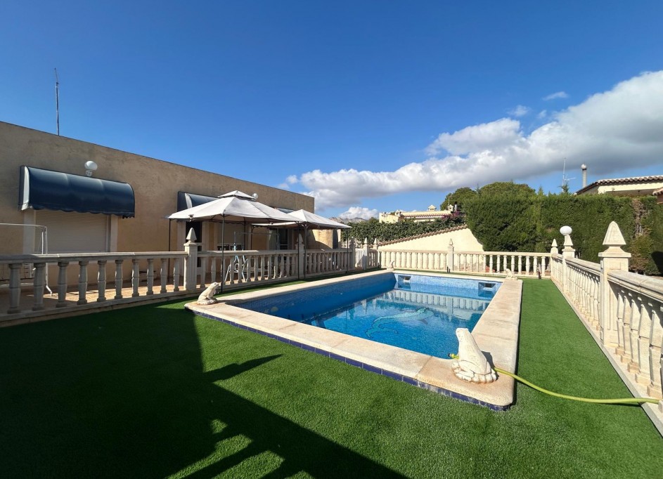 Sale - Finca Country Property -
Albatera