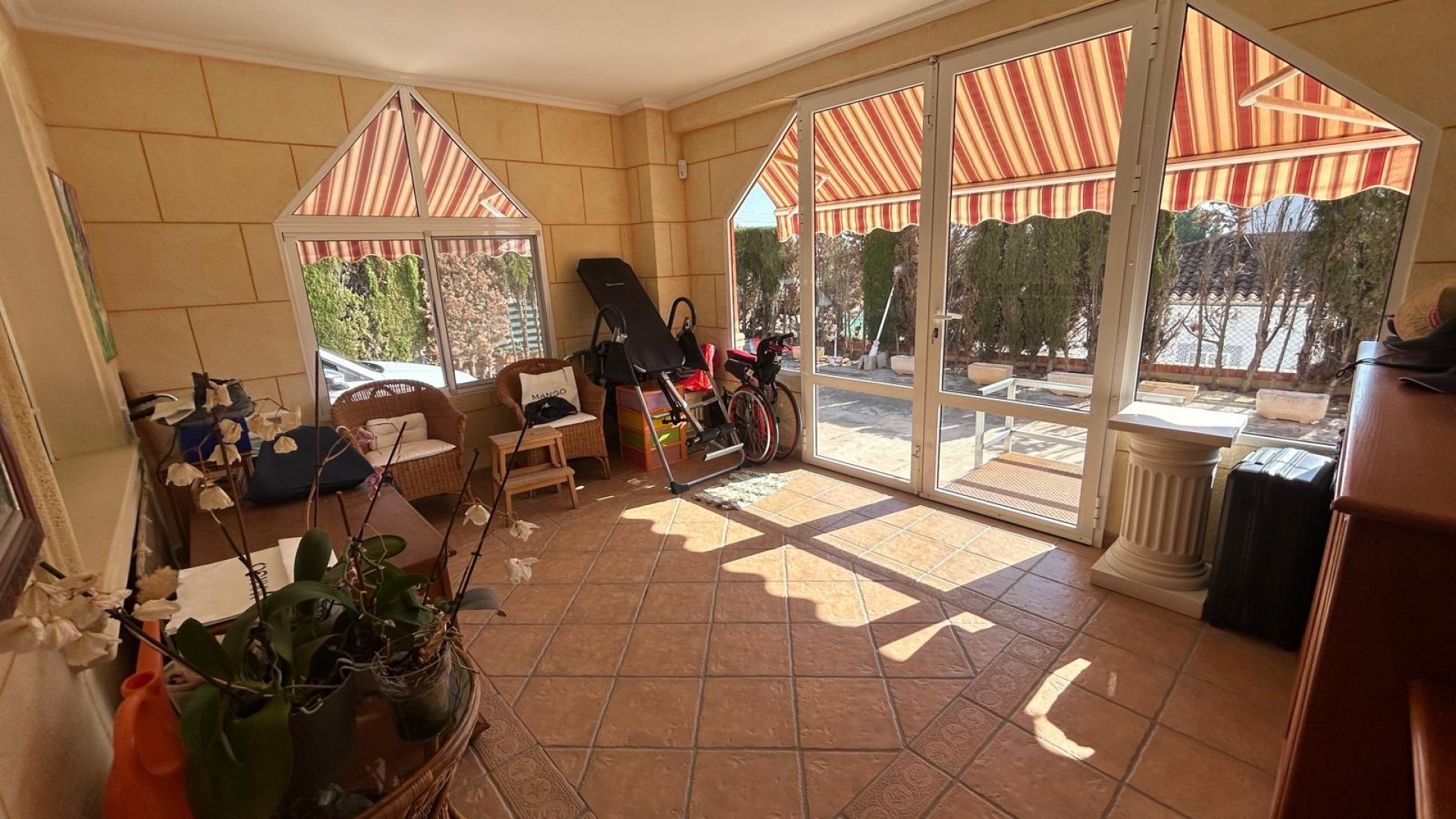 Sale - Finca Country Property -
Albatera