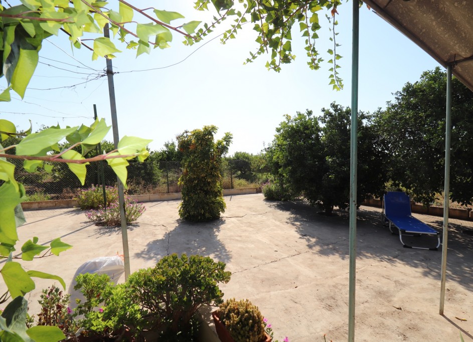 Sale - Finca Country Property -
Albatera