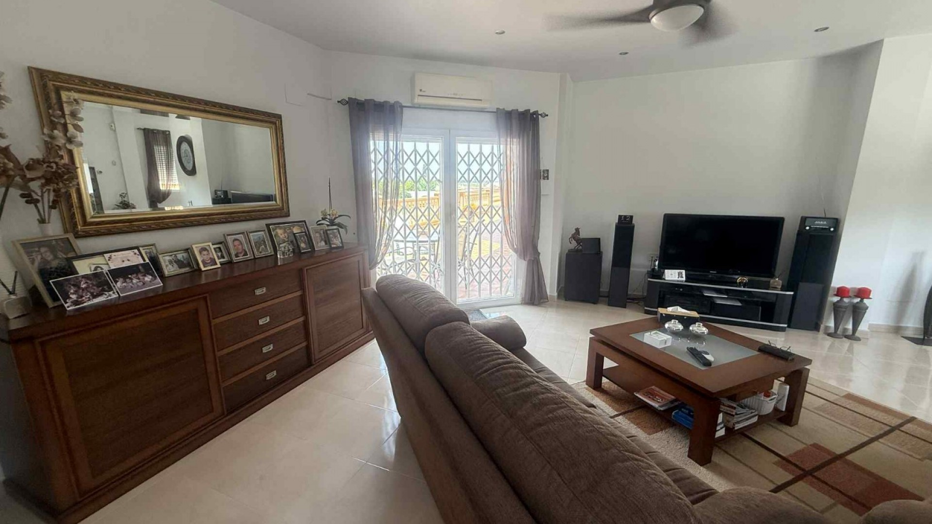 Sale - Finca Country Property -
Almoradí