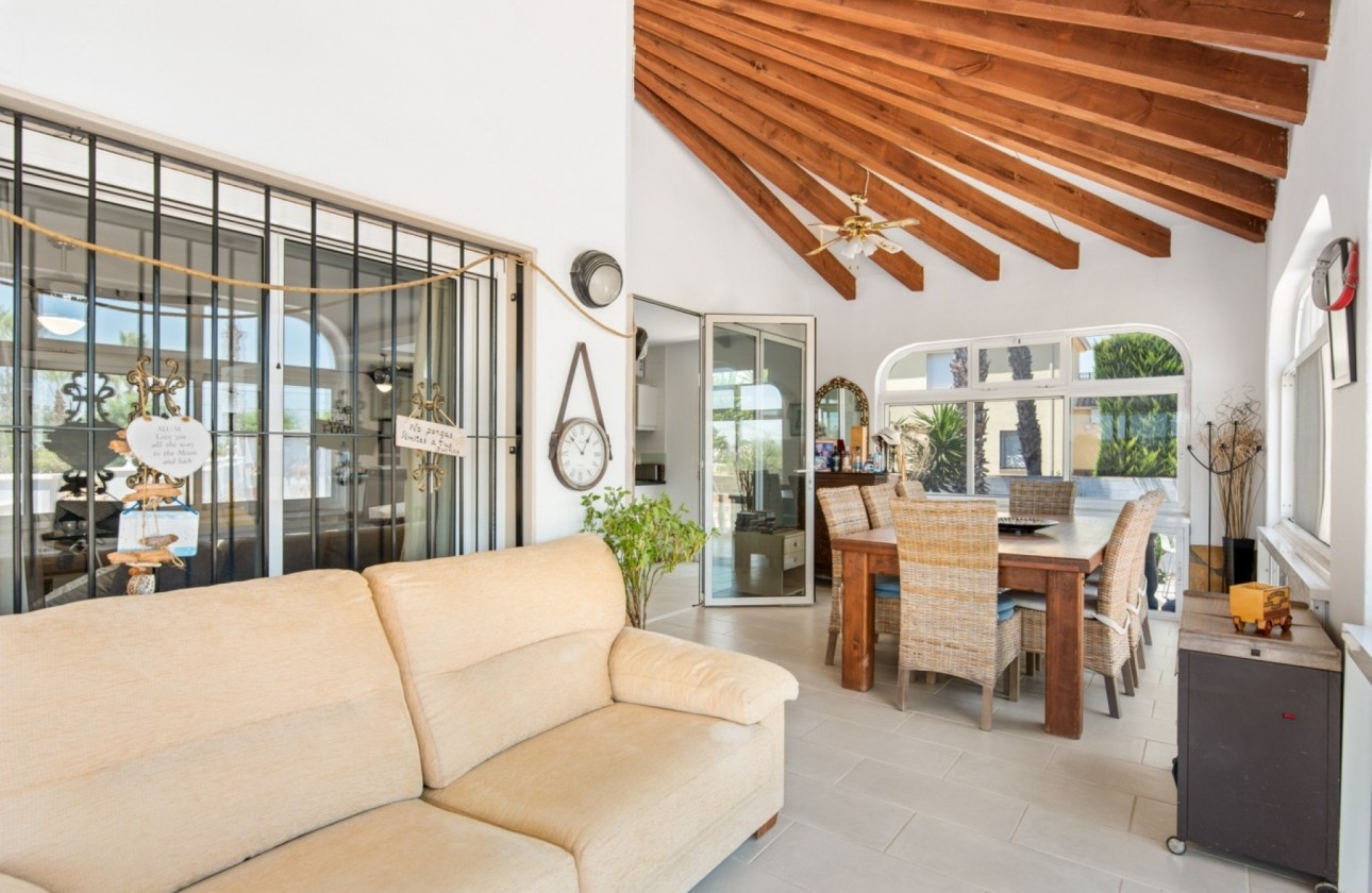 Sale - Finca Country Property -
Catral