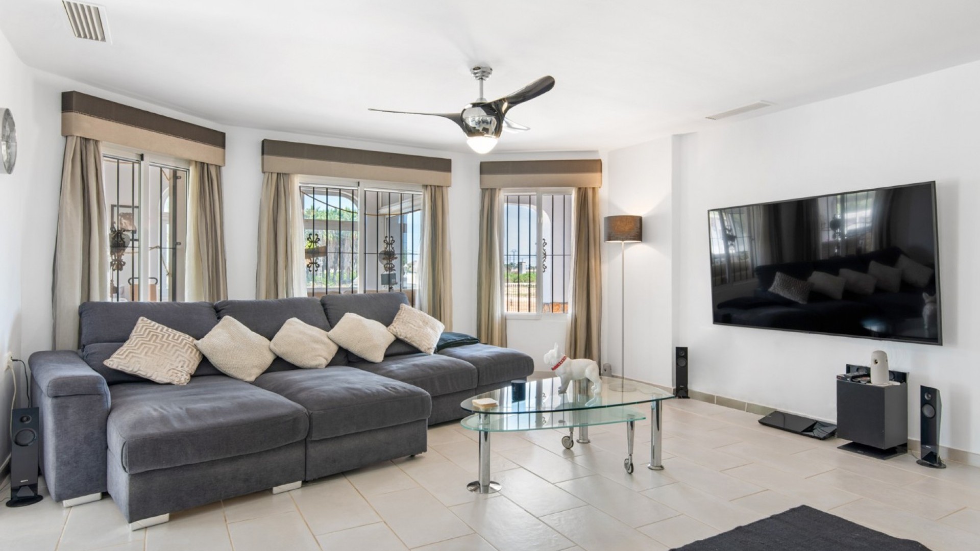 Sale - Finca Country Property -
Catral