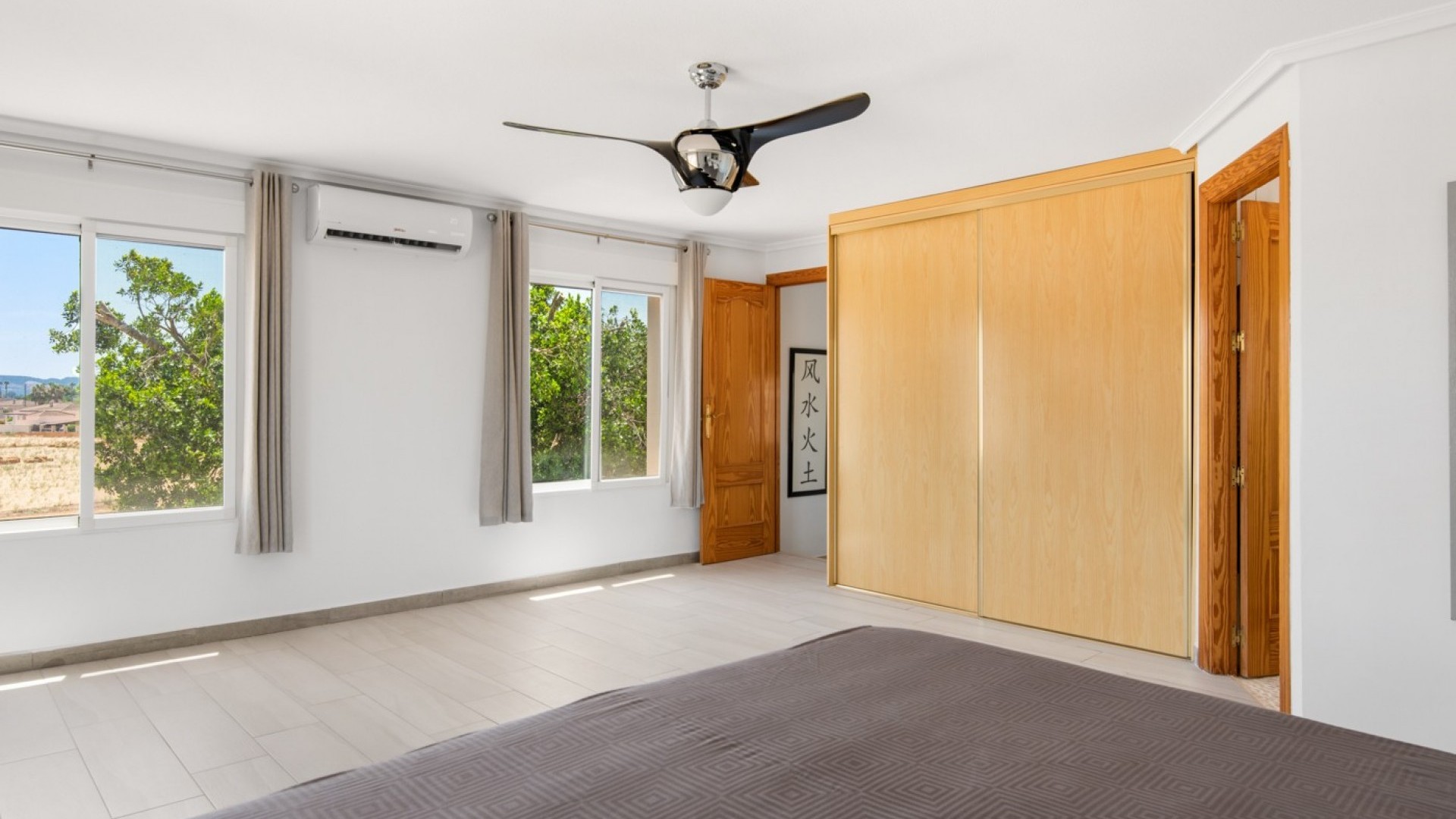 Sale - Finca Country Property -
Catral