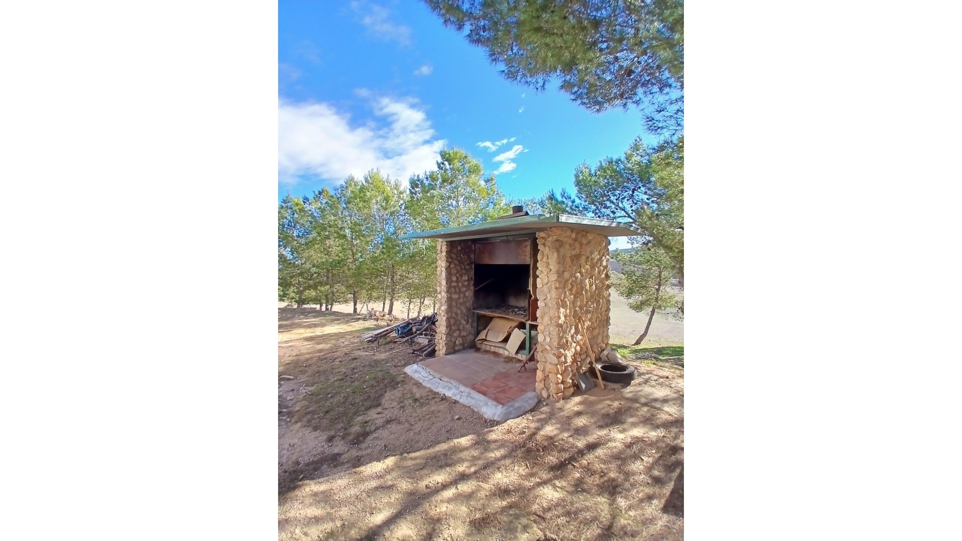 Sale - Finca Country Property -
Caudete