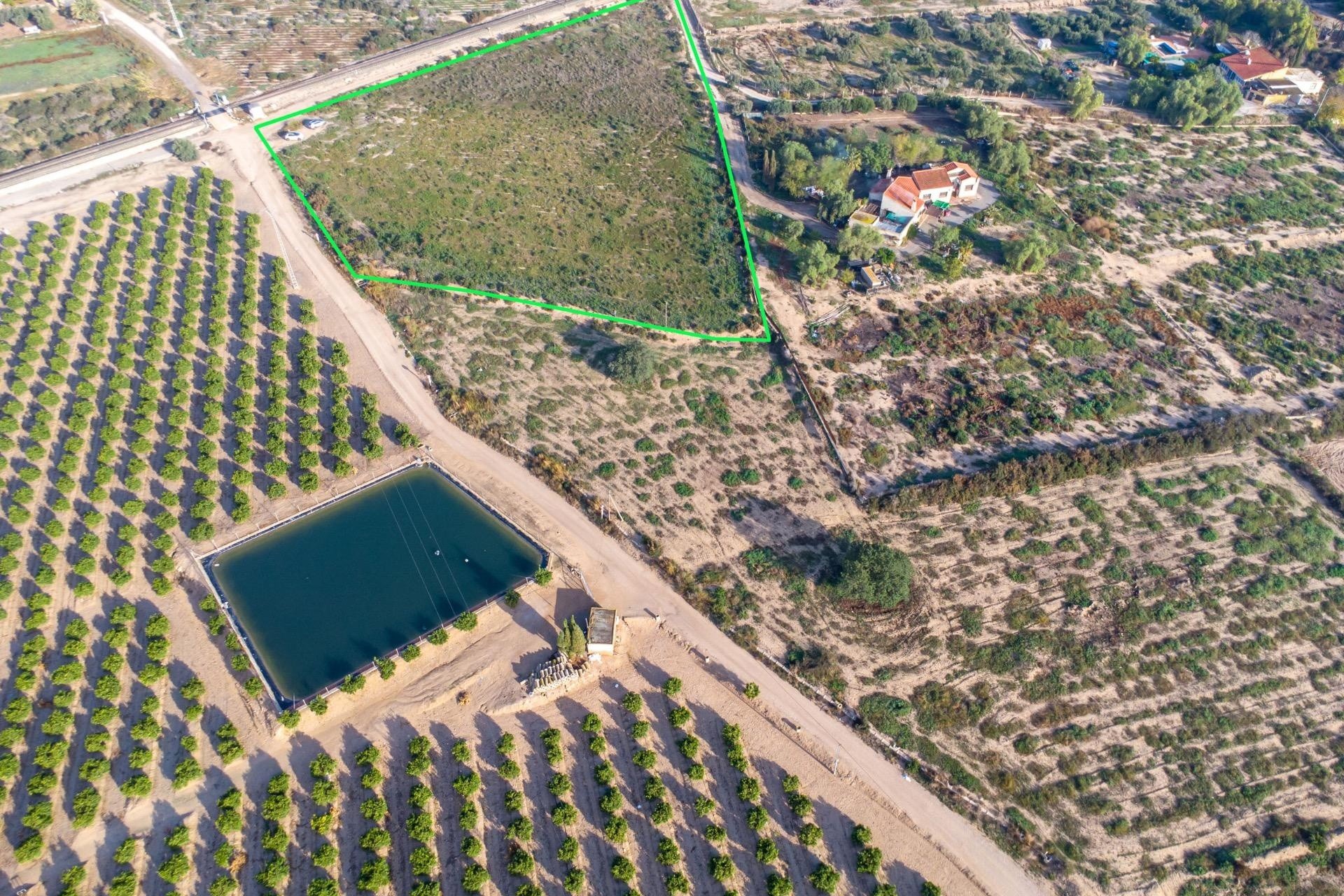 Sale - Finca Country Property -
Crevillente - Comunidad valenciana