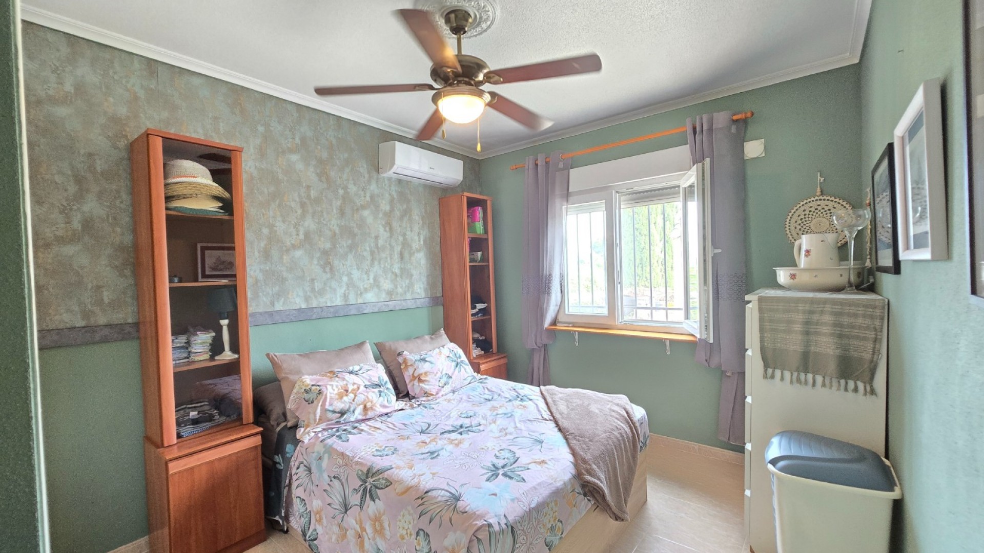 Sale - Finca Country Property -
Dolores