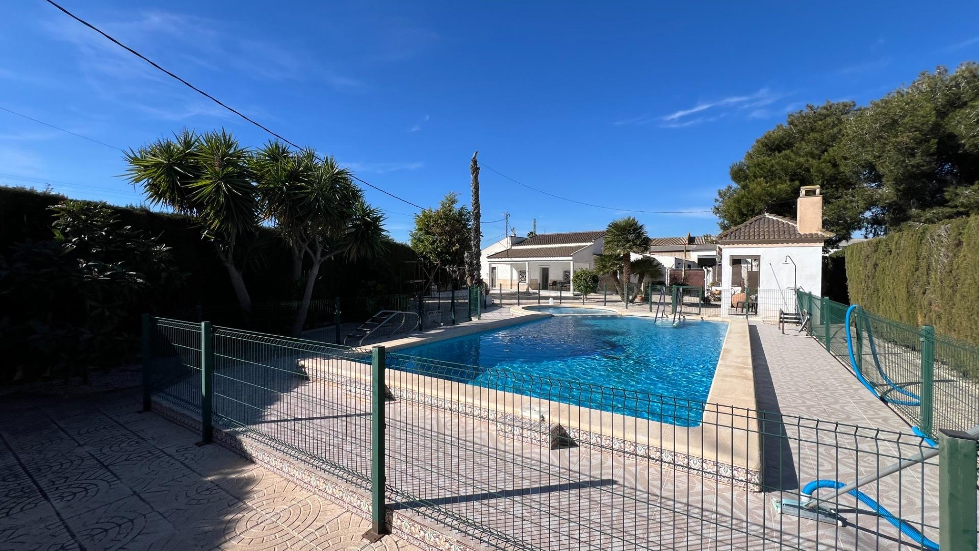 Sale - Finca Country Property -
Dolores