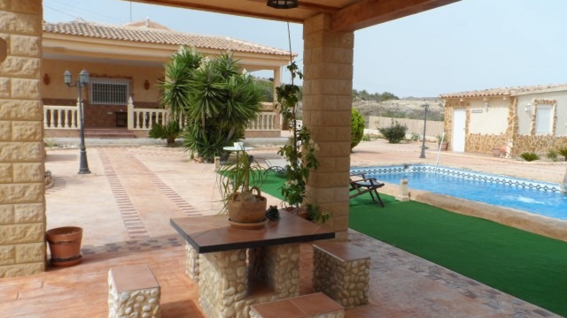 Sale - Finca Country Property -
Elche