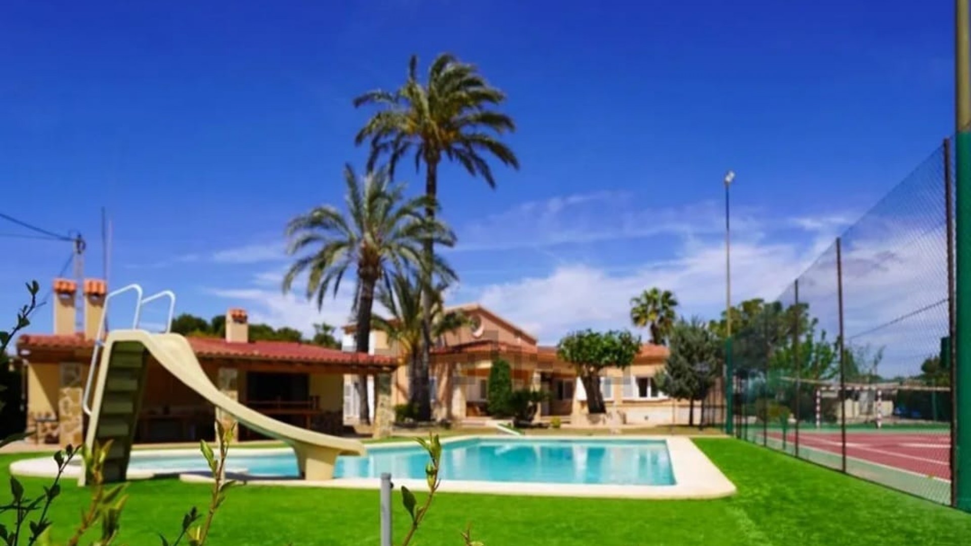 Sale - Finca Country Property -
Elche