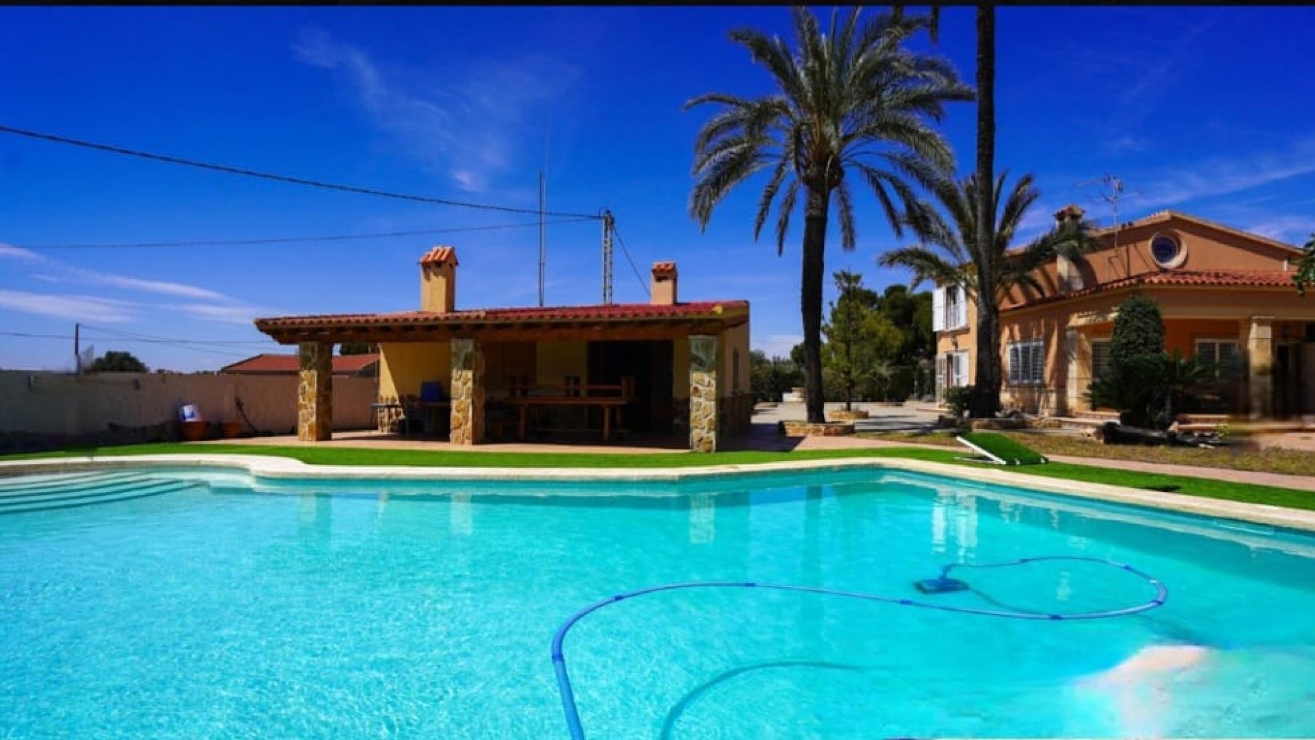 Sale - Finca Country Property -
Elche