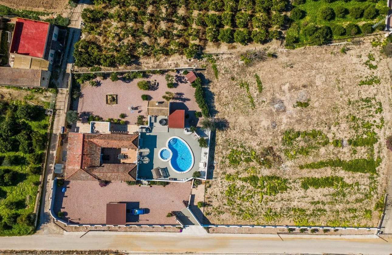 Sale - Finca Country Property -
Jacarilla