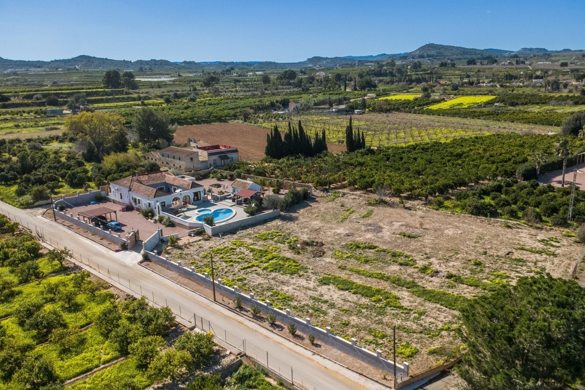 Sale - Finca Country Property -
Jacarilla