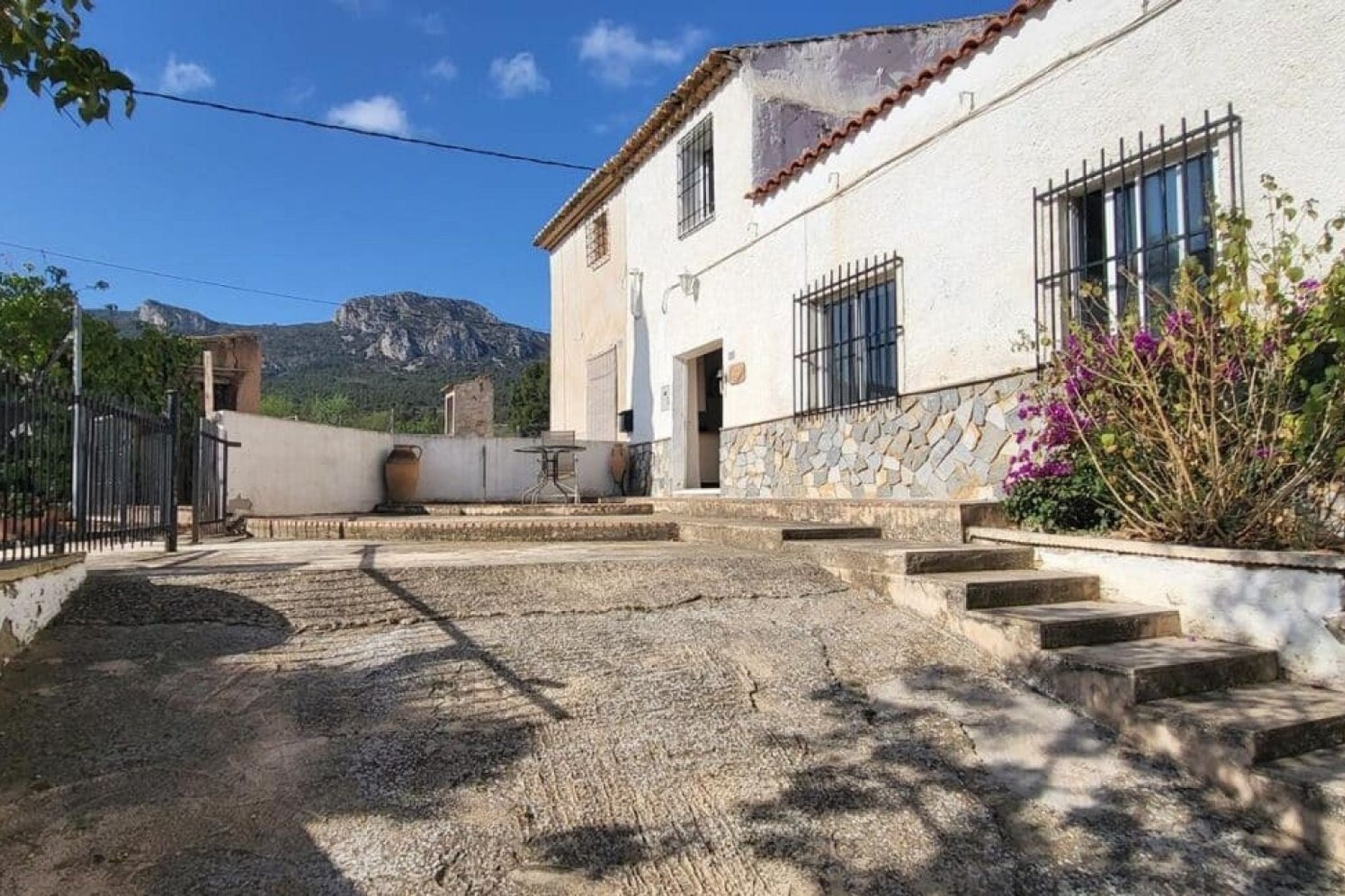 Sale - Finca Country Property -
La Romana