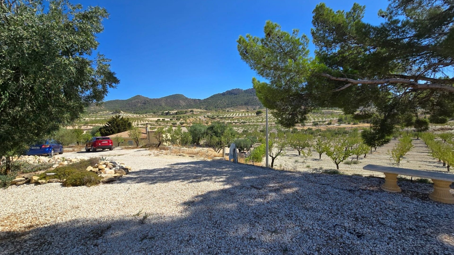 Sale - Finca Country Property -
La Zarza