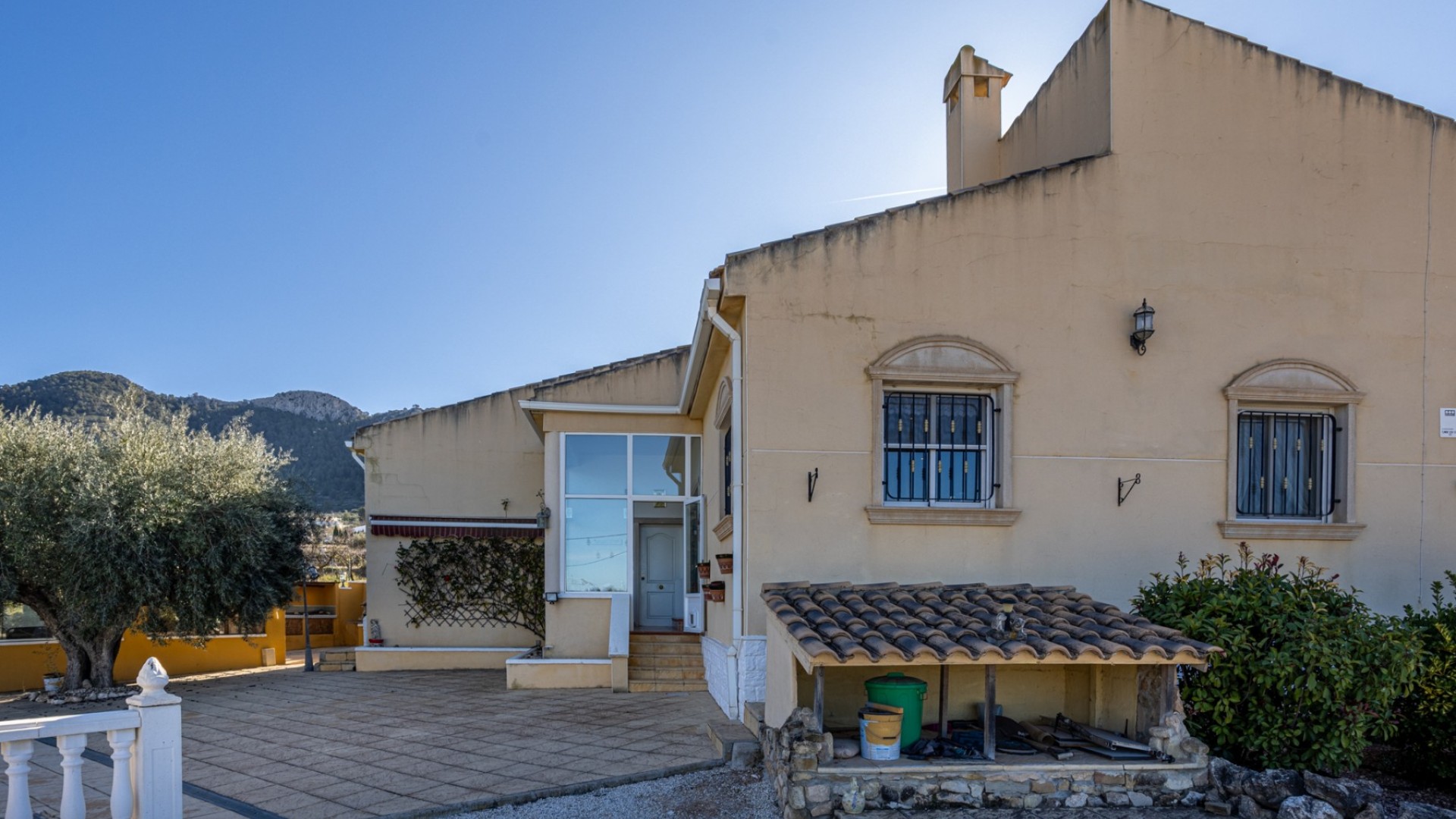 Sale - Finca Country Property -
La Zarza