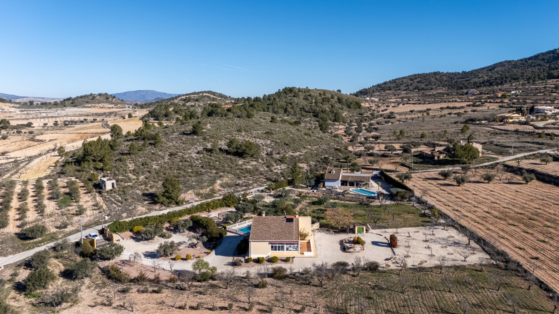 Sale - Finca Country Property -
La Zarza