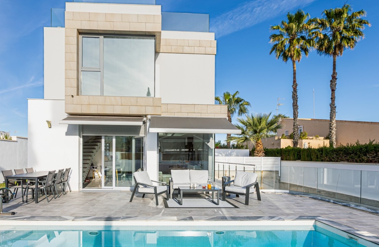 Sale - Finca Country Property -
Los Balcones - Los Altos del Edén - Los Balcones