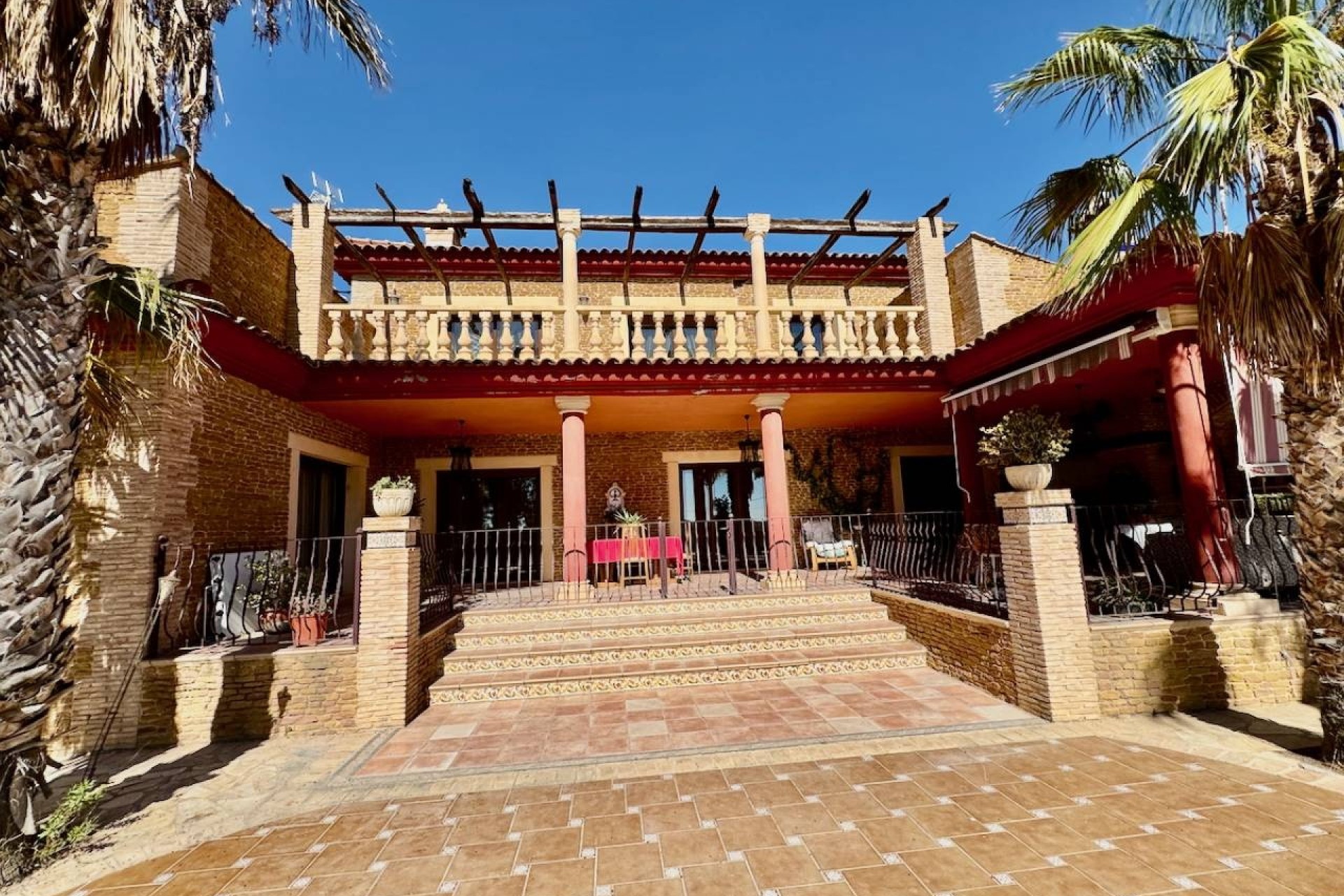 Sale - Finca Country Property -
Los Montesinos