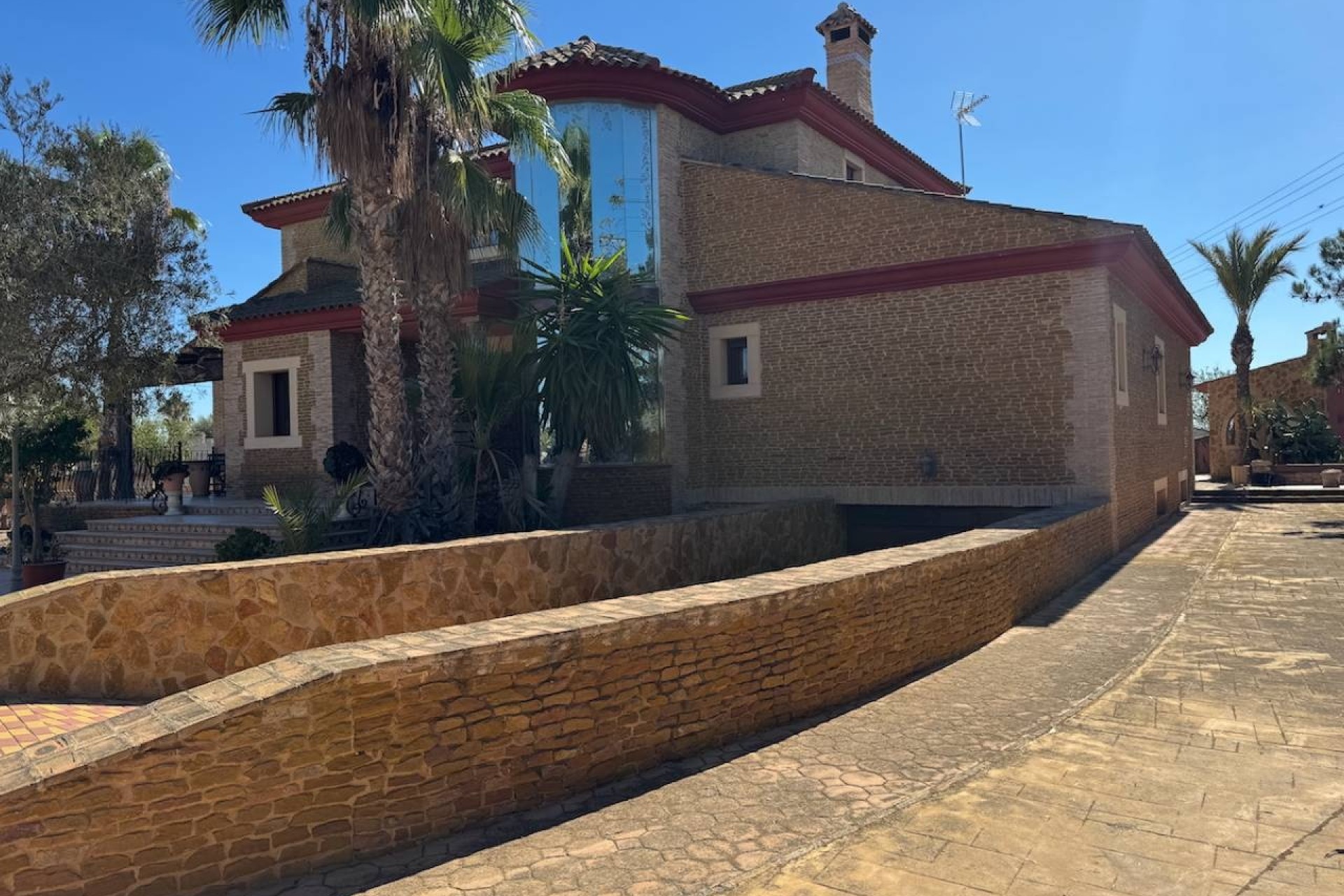 Sale - Finca Country Property -
Los Montesinos