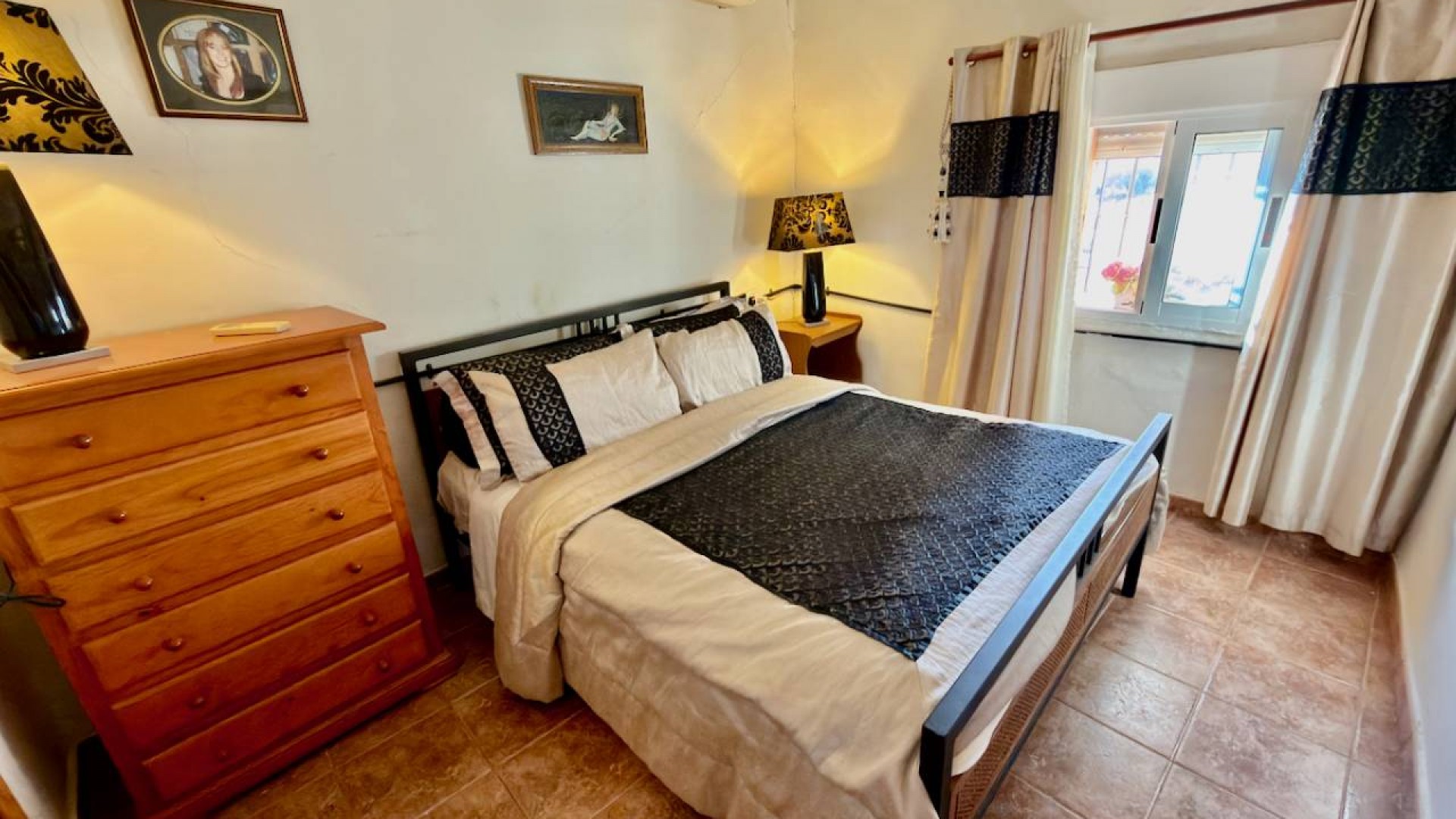 Sale - Finca Country Property -
Orihuela