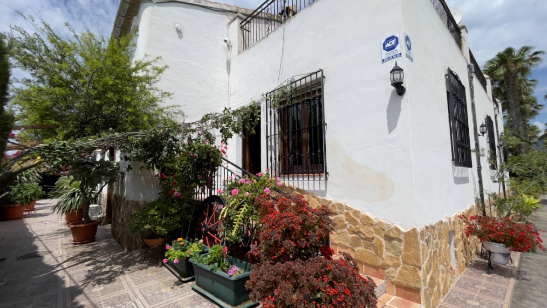 Sale - Finca Country Property -
Orihuela