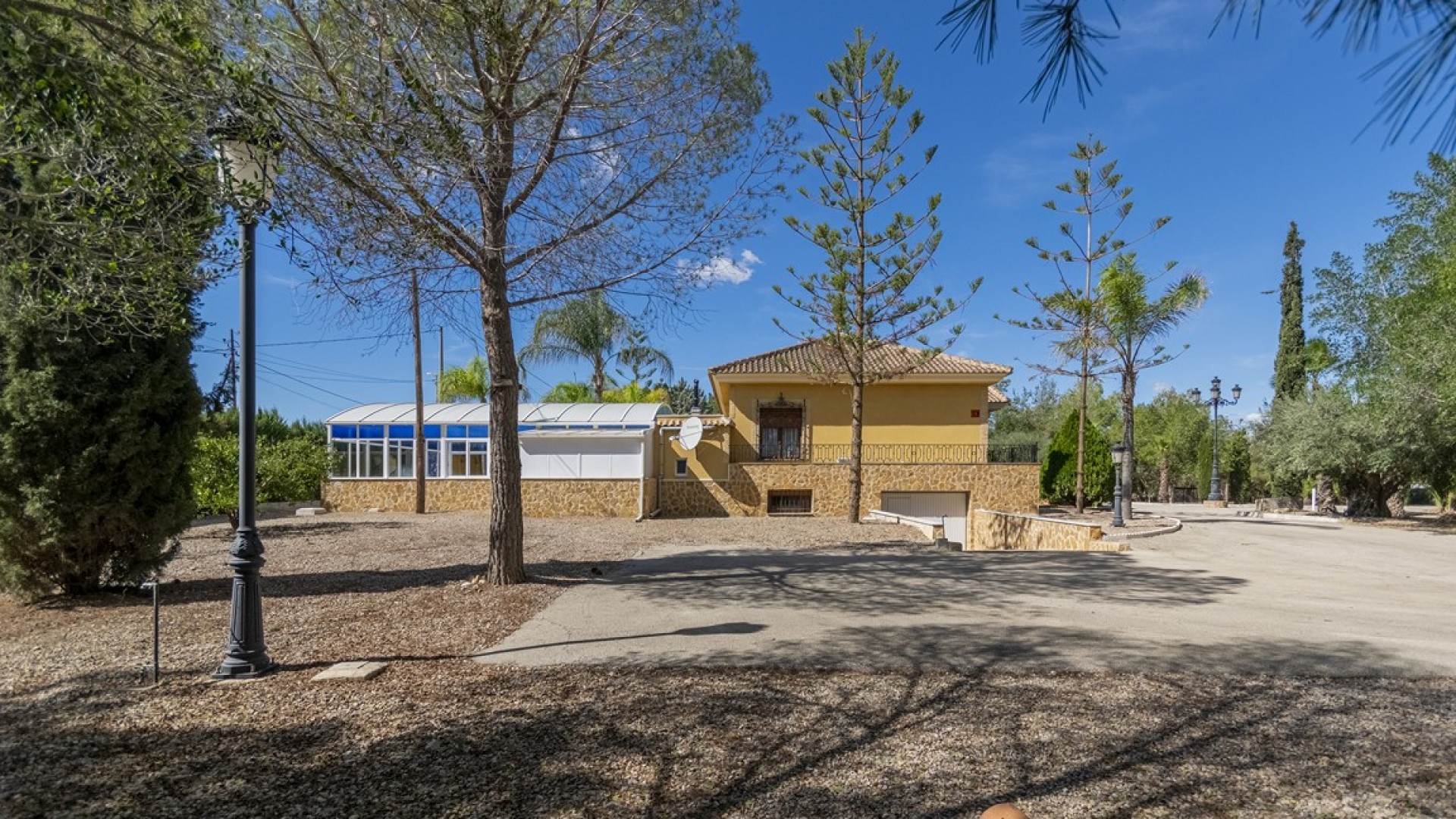 Sale - Finca Country Property -
Orihuela