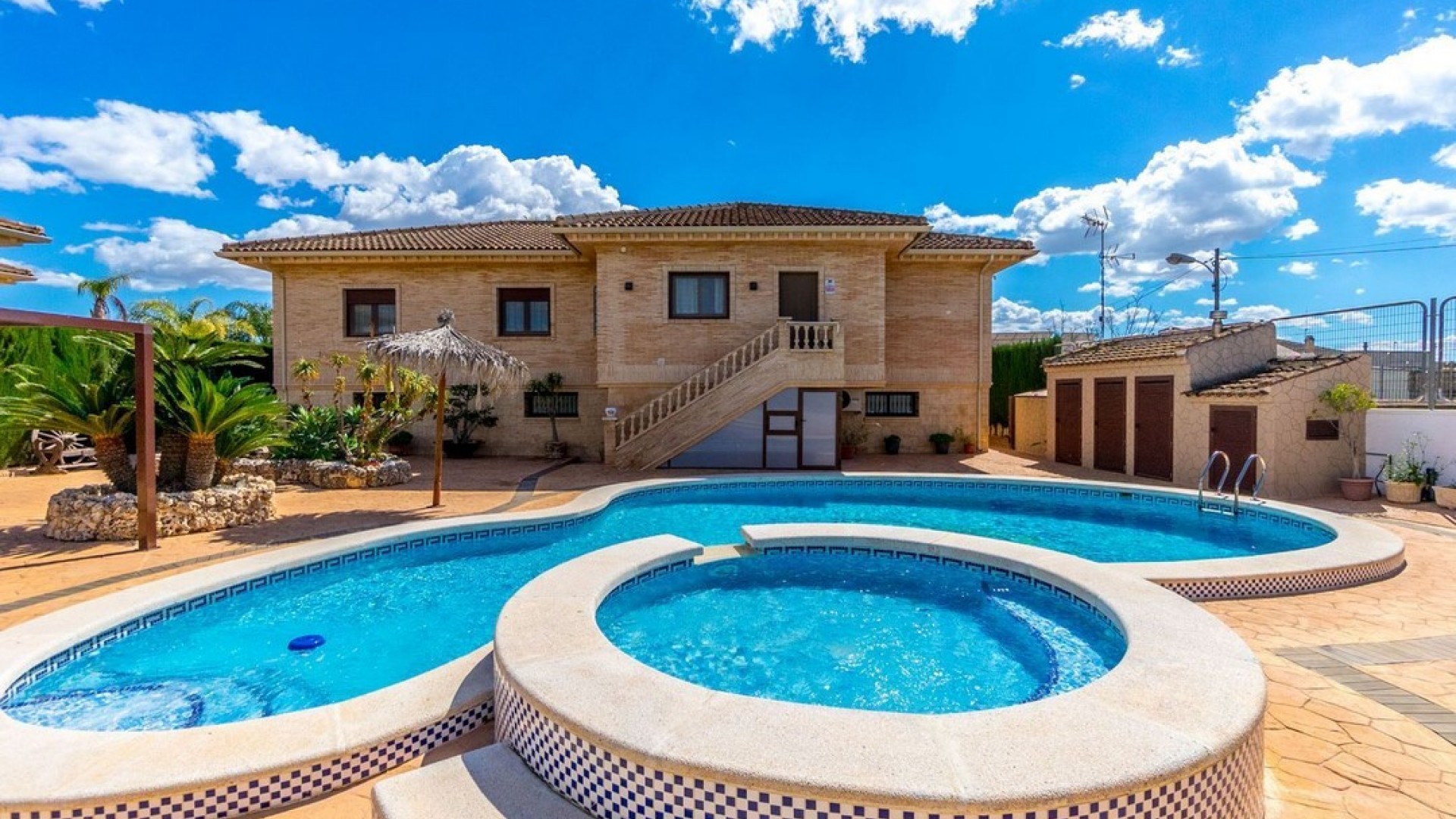 Sale - Finca Country Property -
Rafal