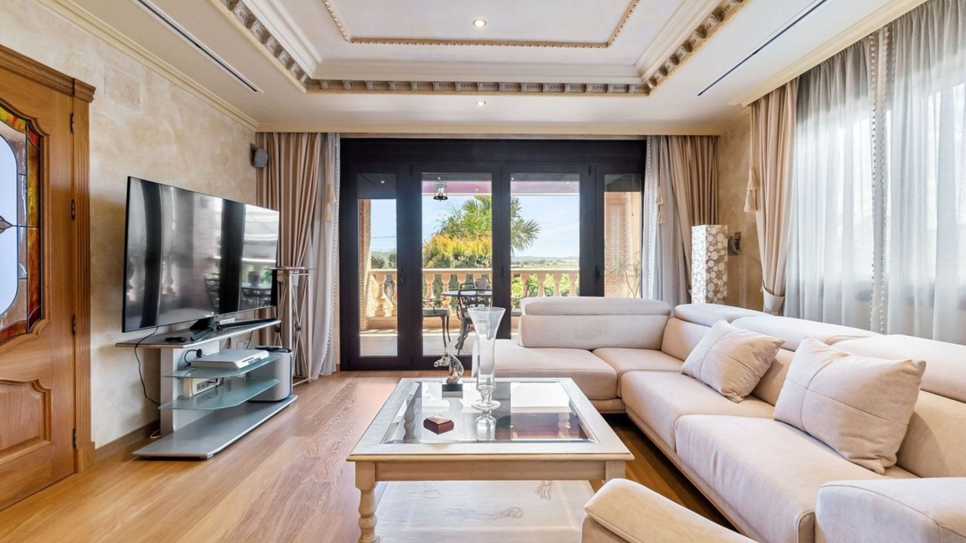 Sale - Finca Country Property -
Rafal