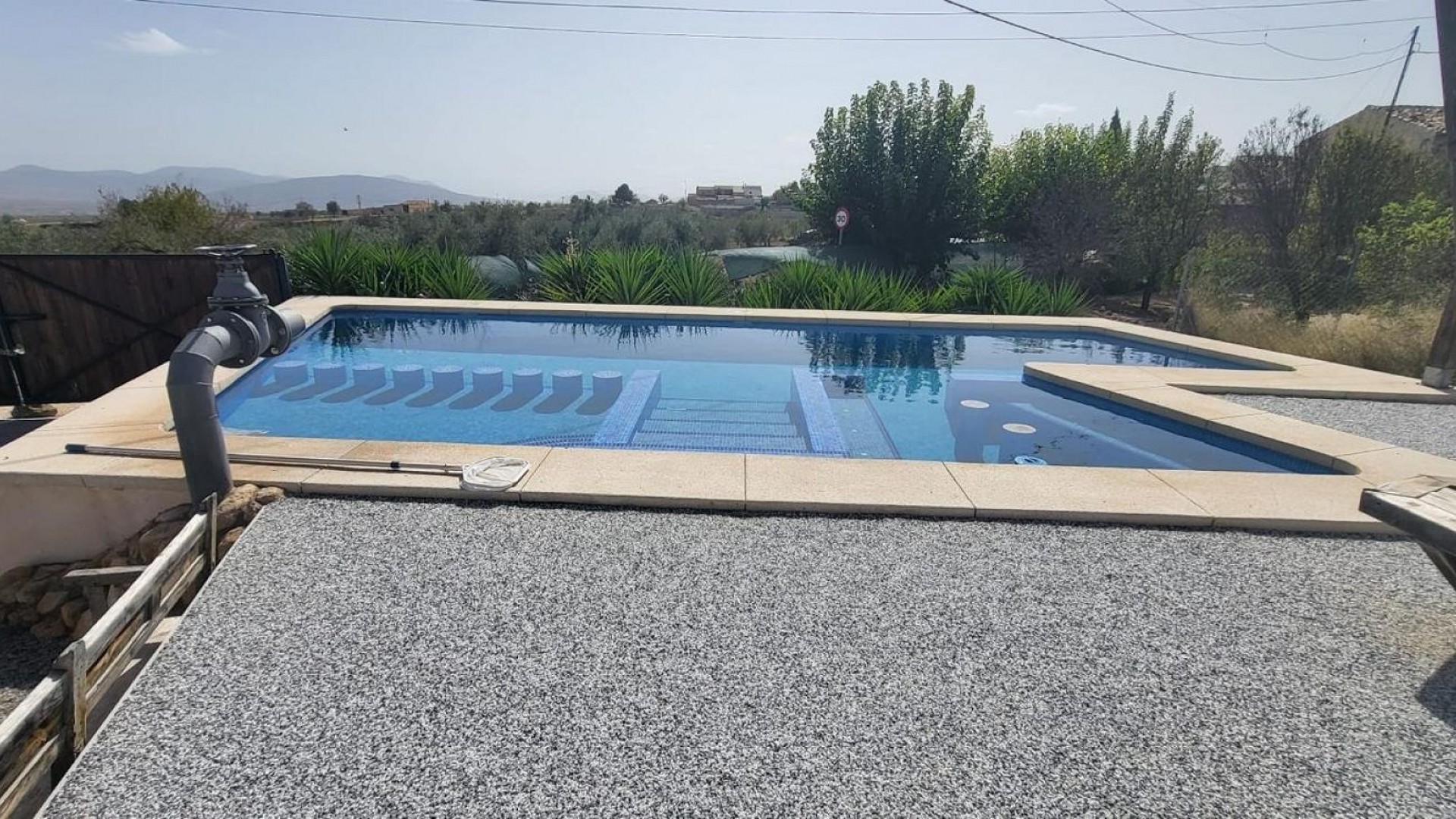 Sale - Finca Country Property -
Raspay