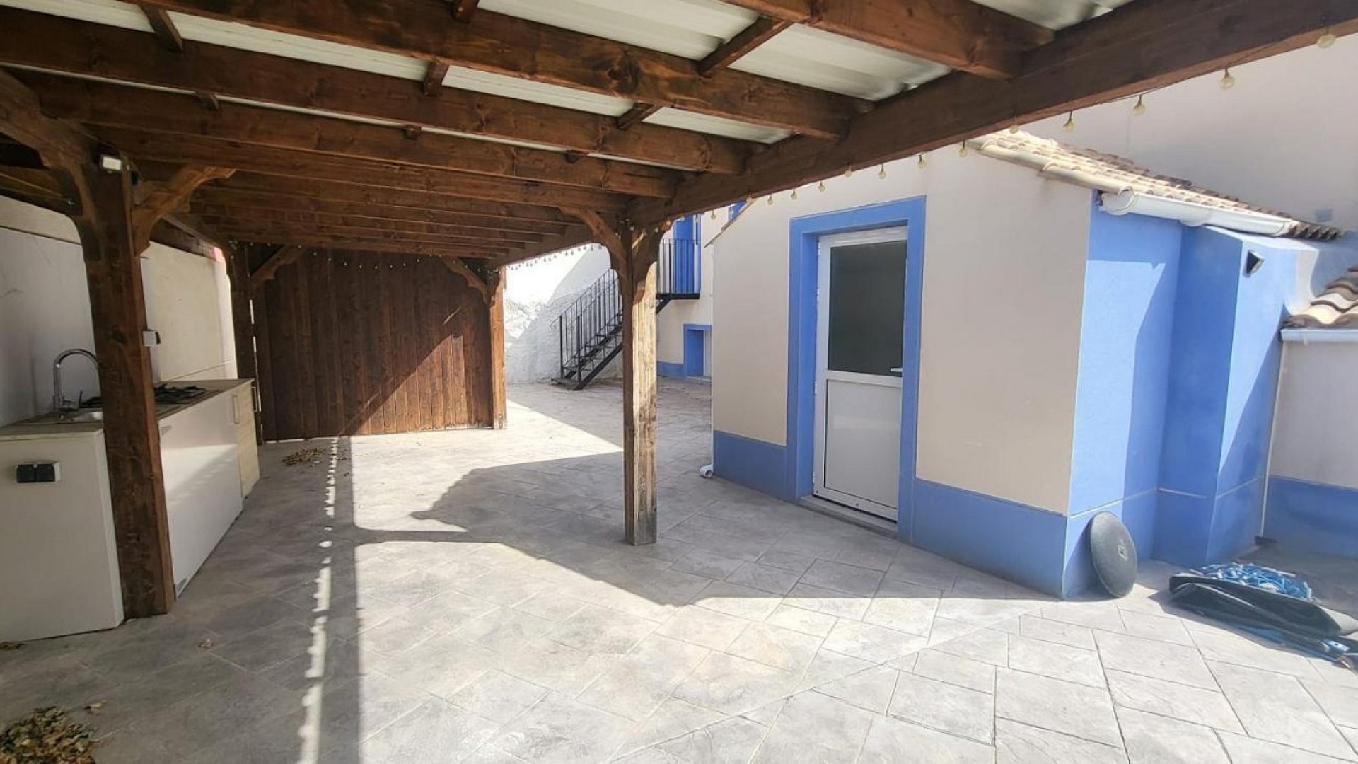 Sale - Finca Country Property -
Raspay