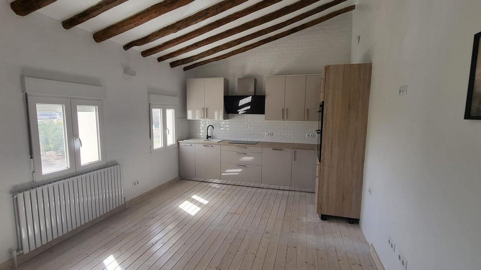 Sale - Finca Country Property -
Raspay