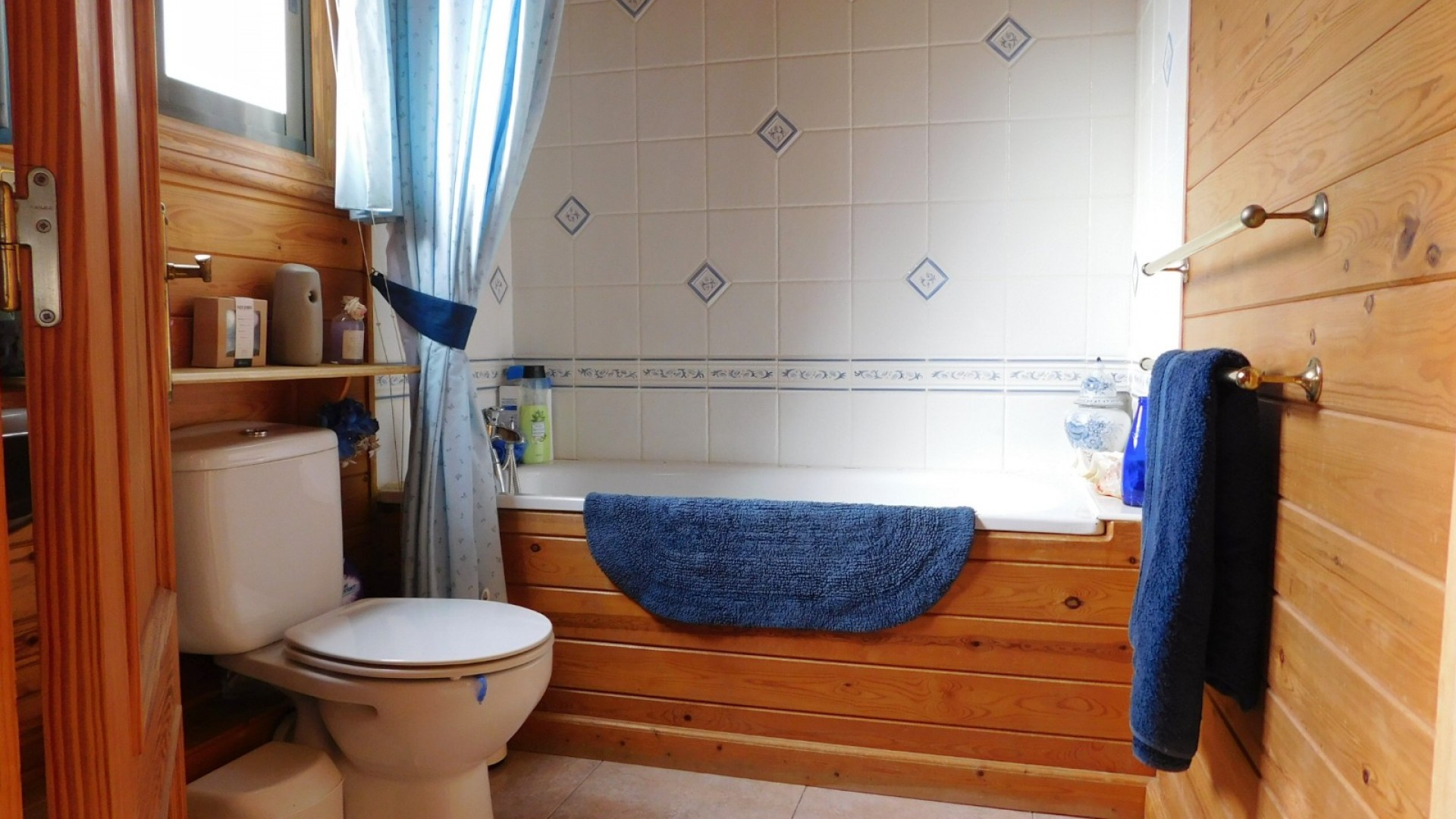 Sale - Finca Country Property -
Torremendo