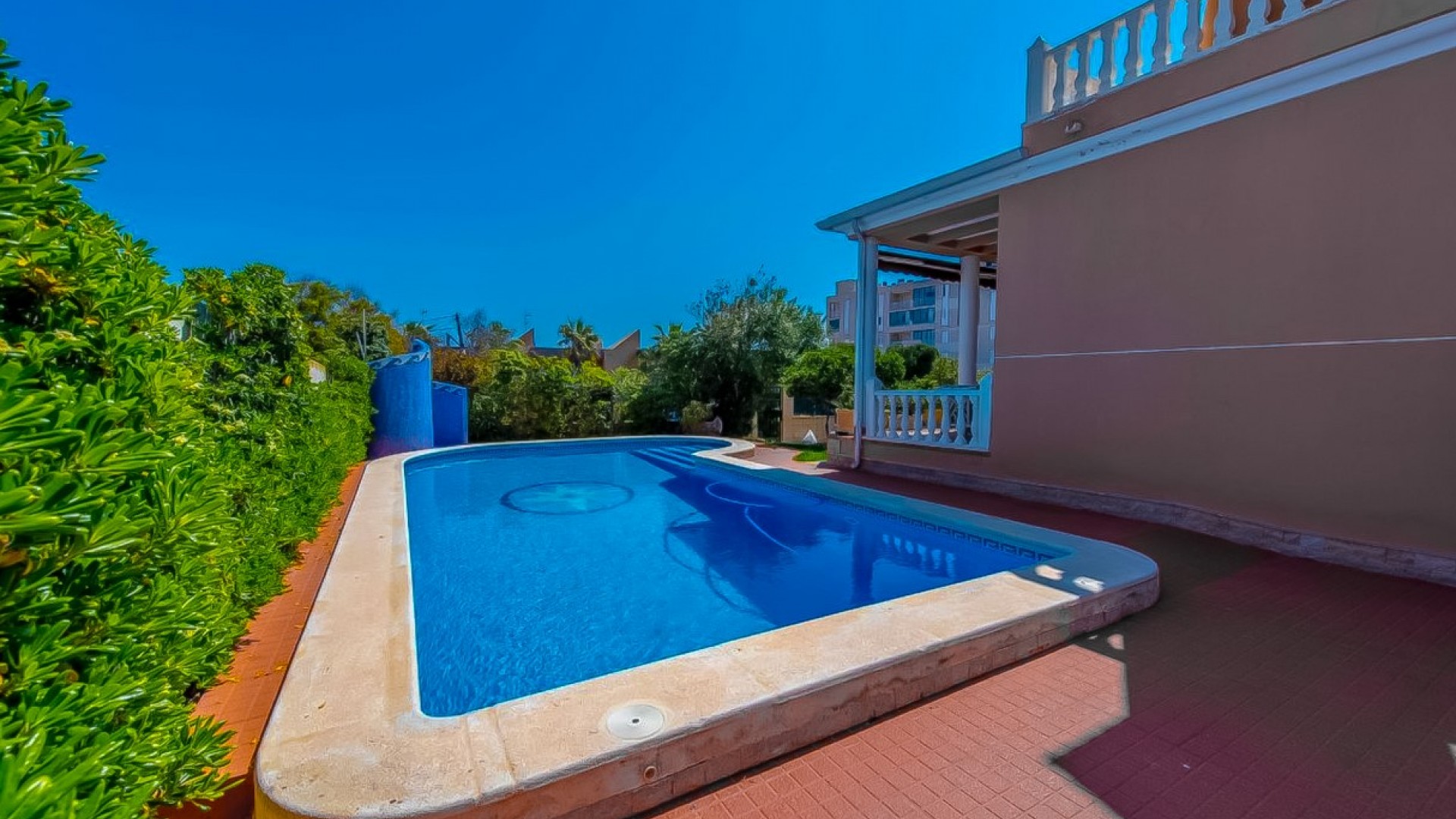 Sale - Finca Country Property -
Torrevieja